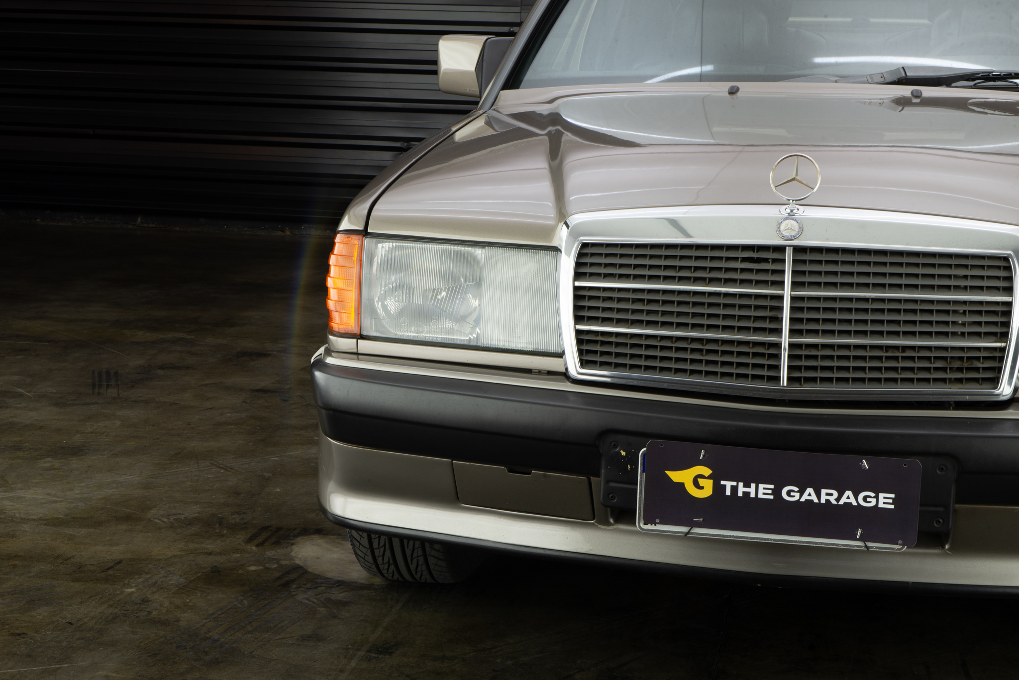 1985 Mercedes Bnez 190e a venda the garage