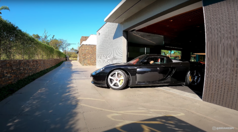 Porsche-Carrera-Gt-The-Garage