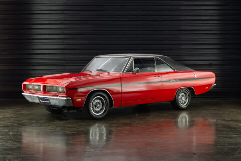 1975 Dodge Charger RT a venda the garage