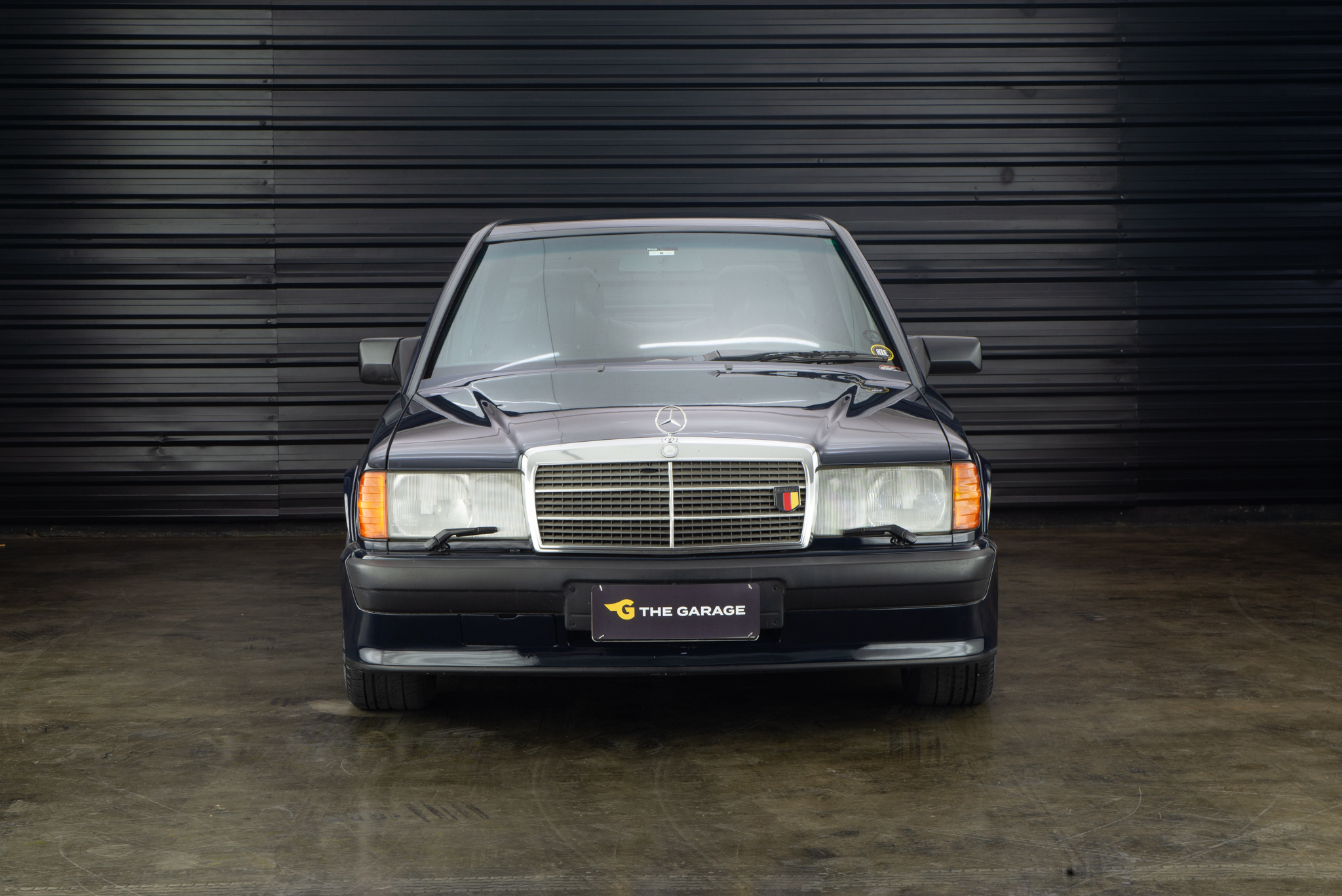 1986 Mercedes 190E 3.0 manual bodykit Cosworth a venda the garage