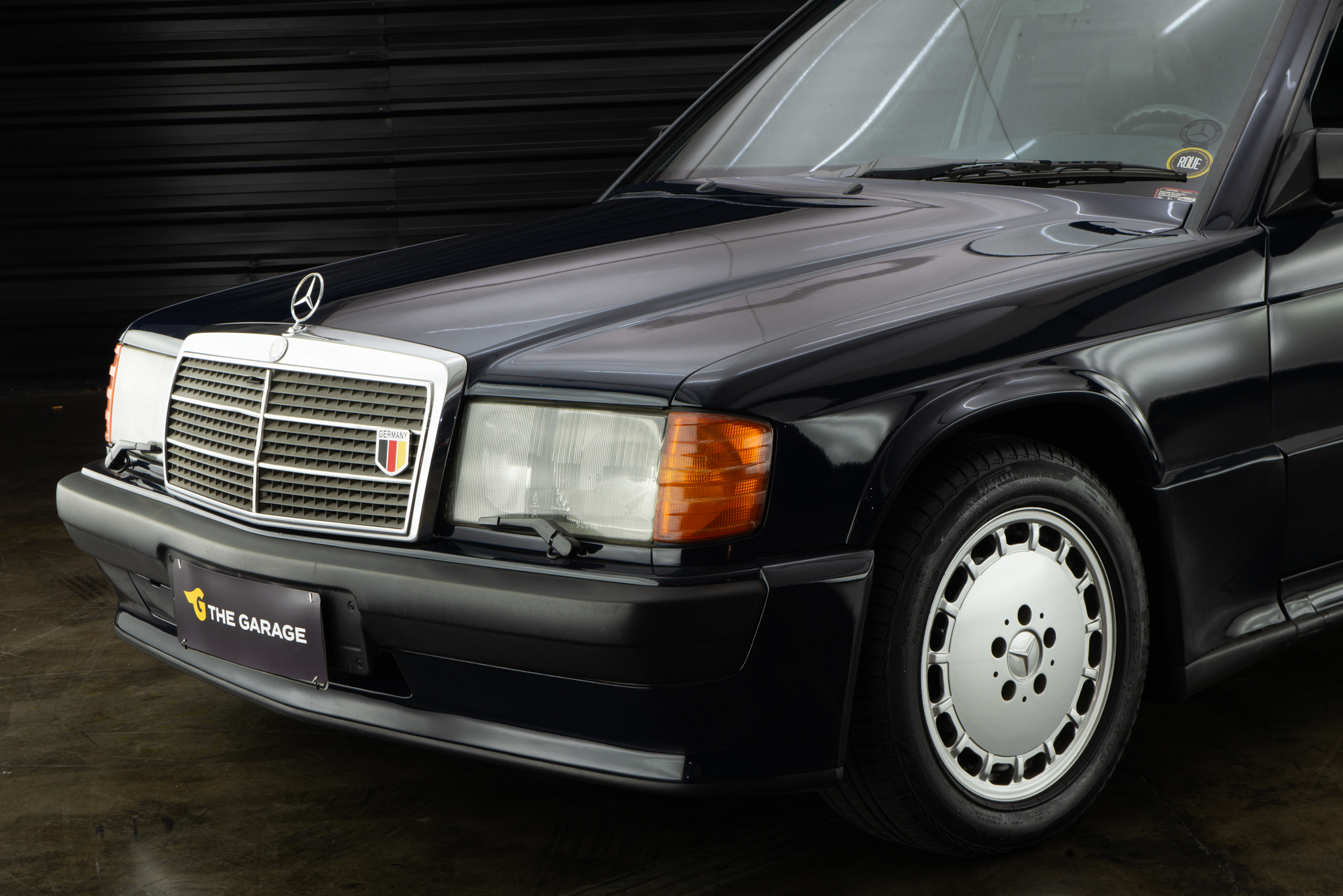 1986 Mercedes 190E 3.0 manual bodykit Cosworth a venda the garage