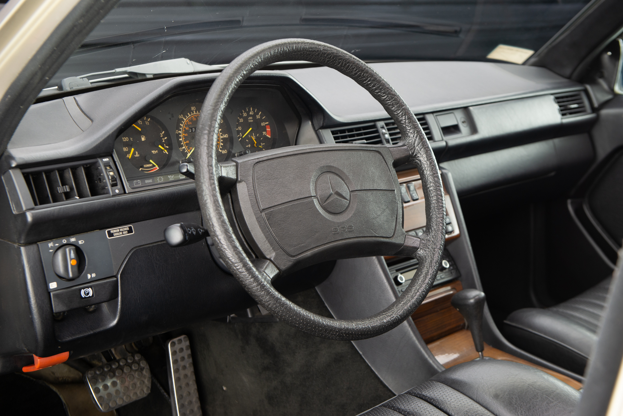 1986 Mercedes-Benz - 300E - W124 a venda the garage