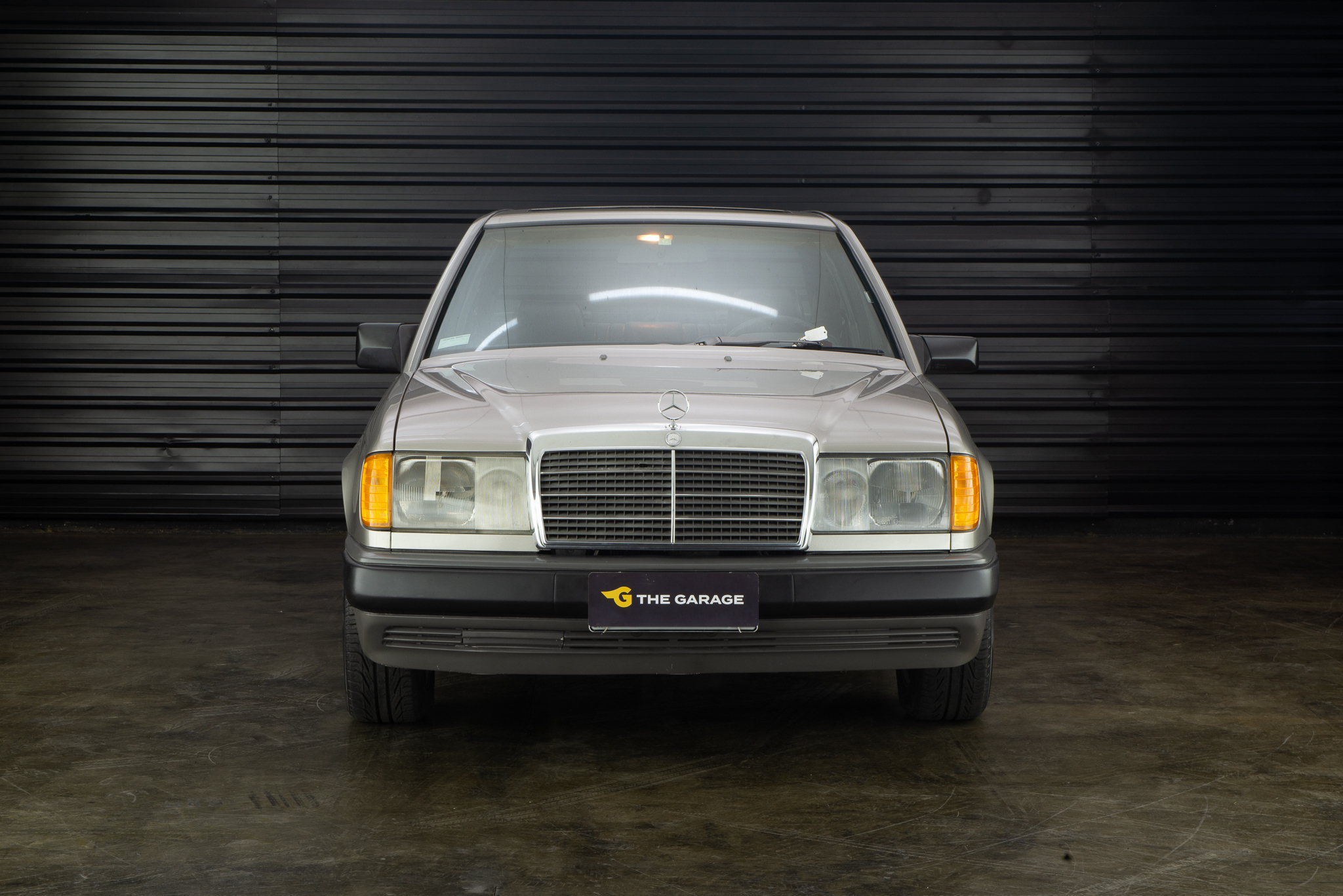 1986 Mercedes-Benz - 300E - W124 a venda the garage