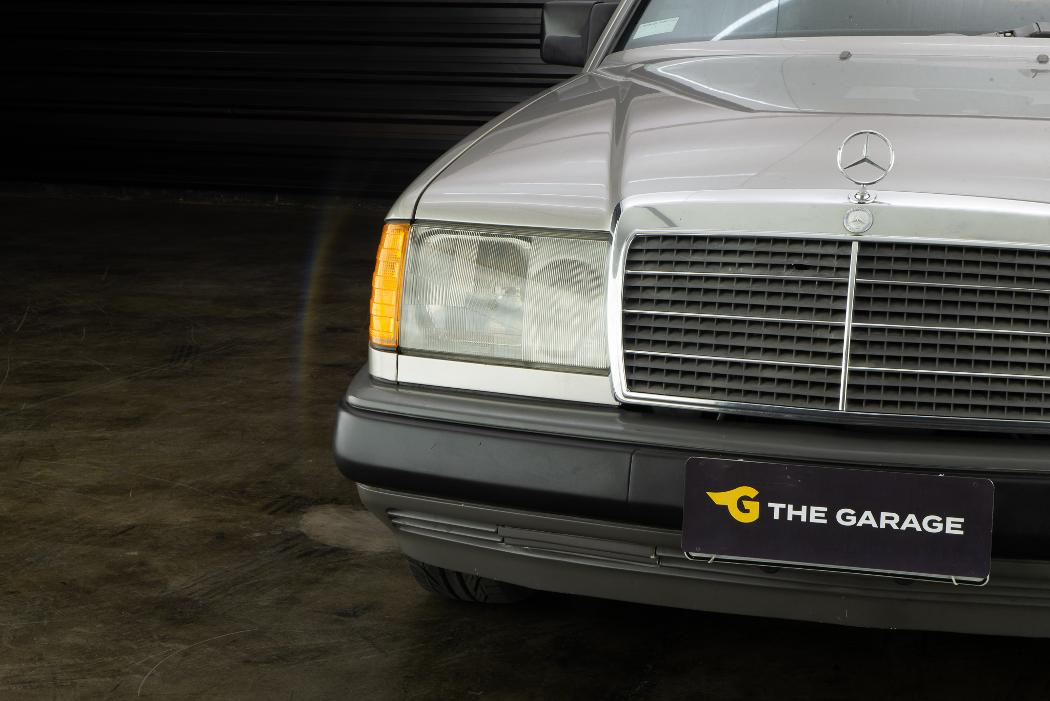 1986 Mercedes-Benz - 300E - W124 a venda the garage