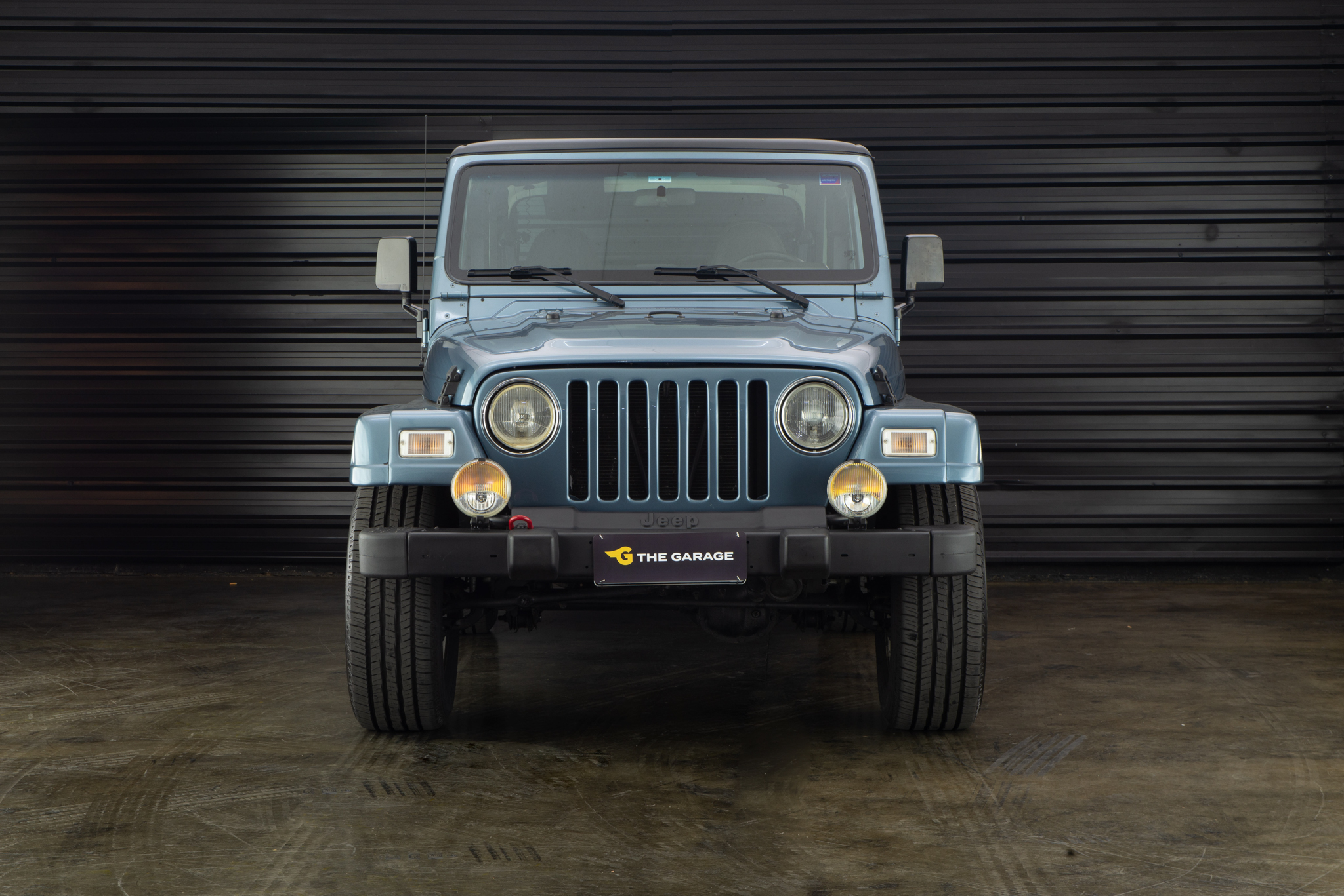 1998 Jeep Wrangler Sport 4L 4X4 a venda the garage