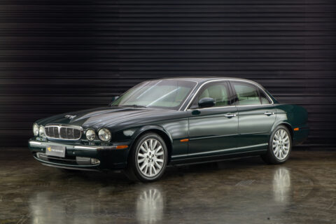 2004 Jaguar xj8 a venda the garage