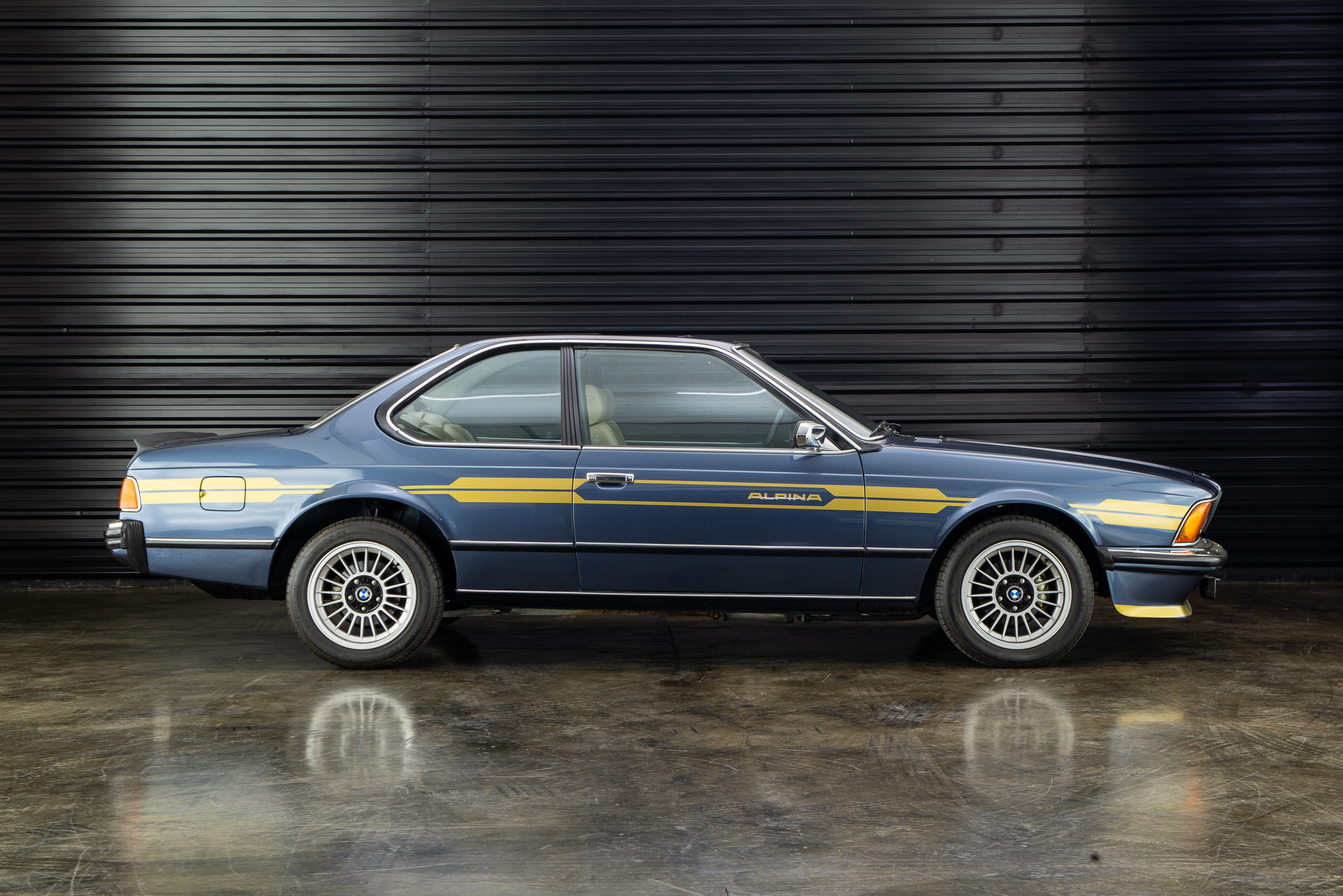 1981 BMW 635CSI coupe tributo Alpina - E24 a venda for sale the garage