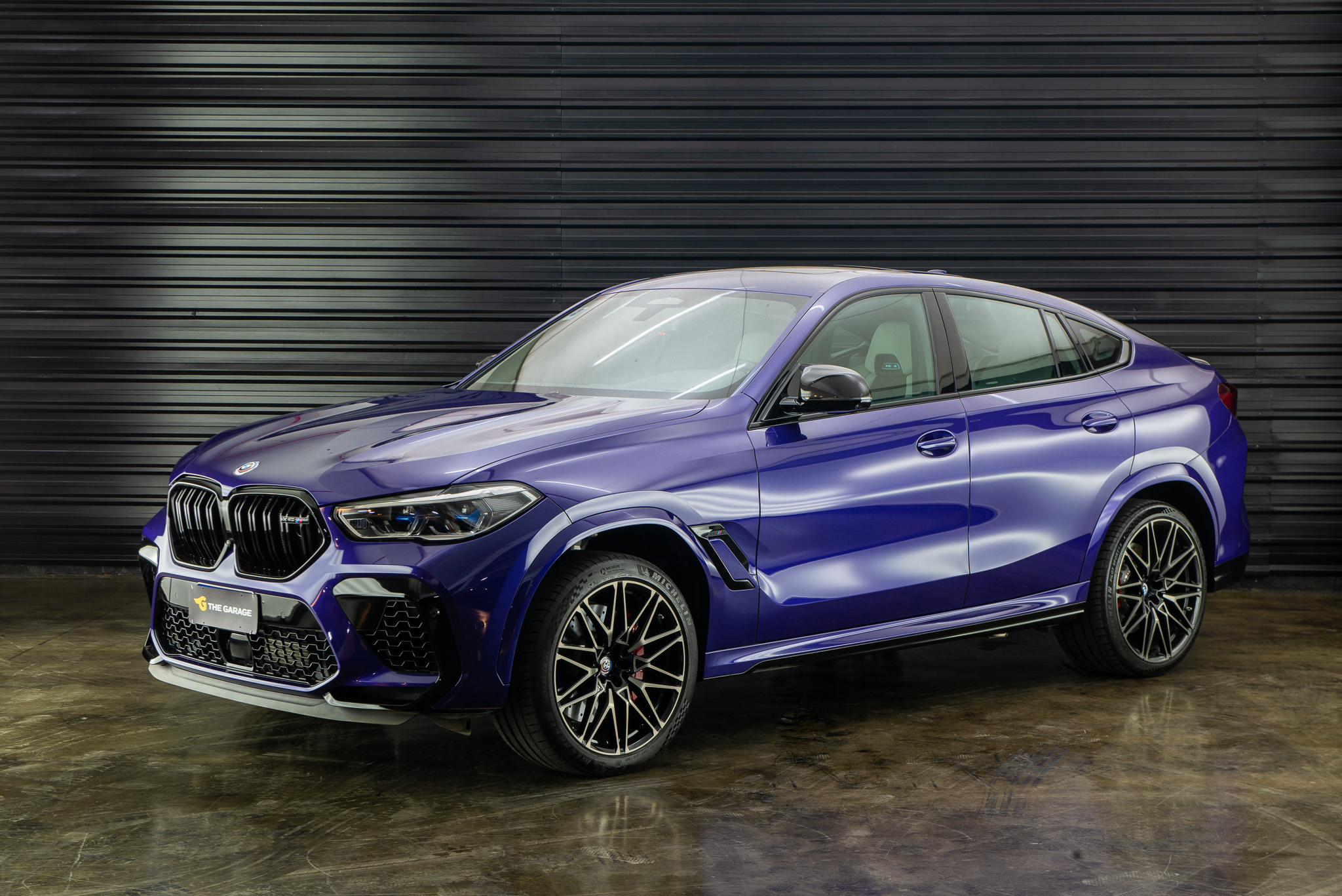 2023 BMW X6 M competition a venda for sale the garage