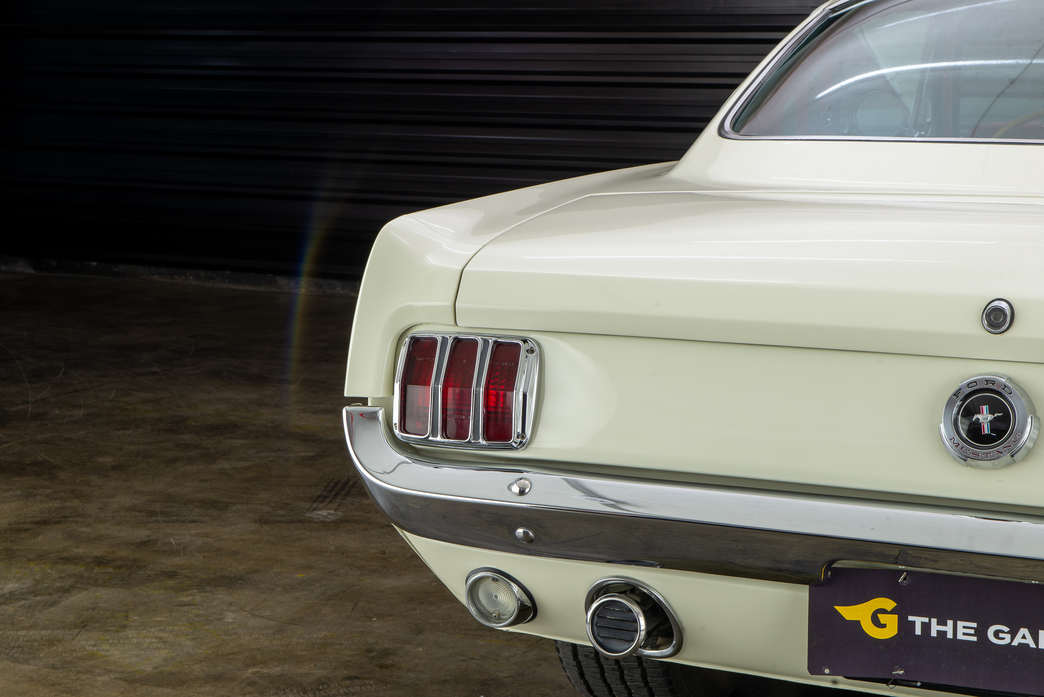 1965 Ford Mustang V8 Fastback a venda carros premium