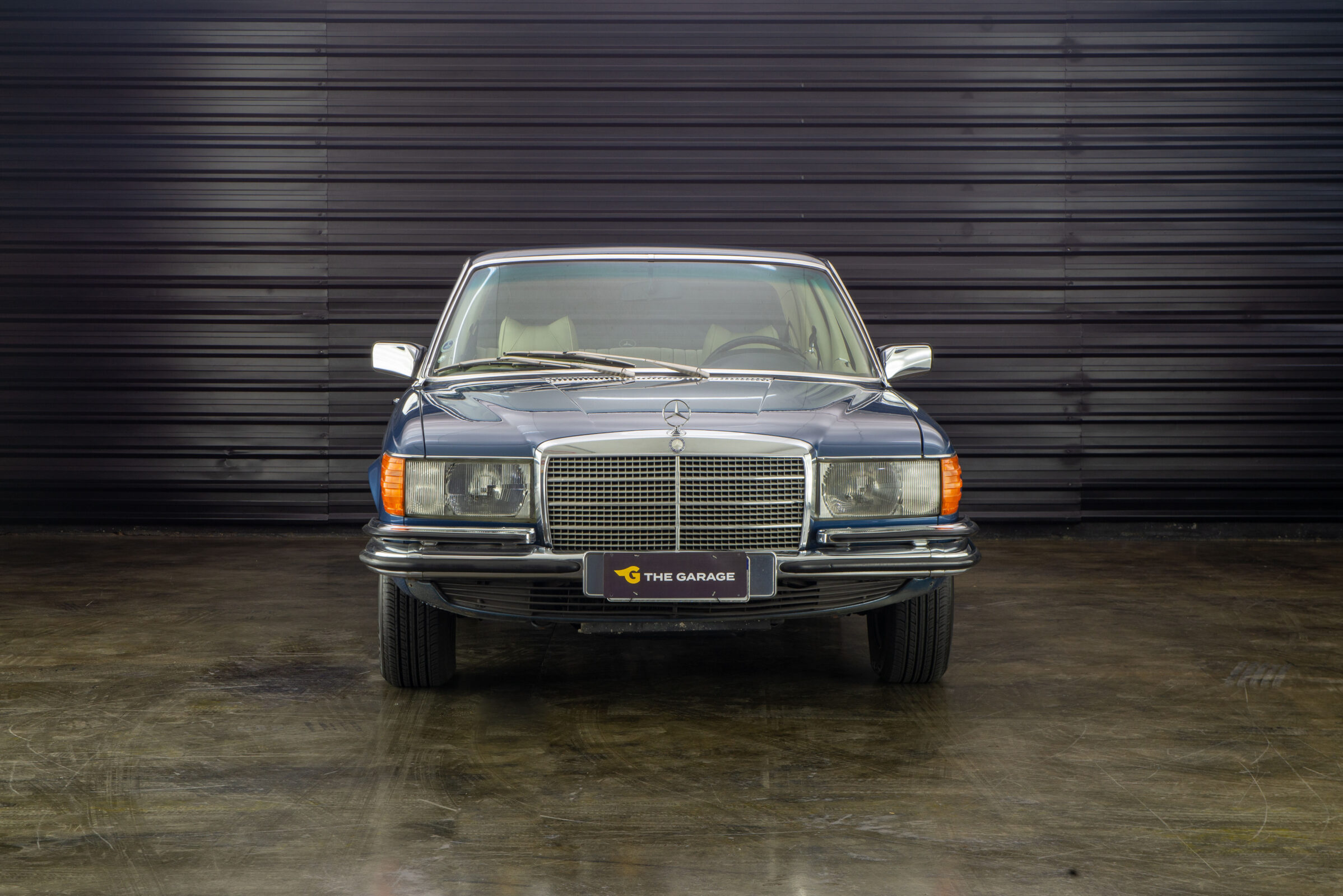 1975 Mercedes Benz 350 se a venda for sale the garage