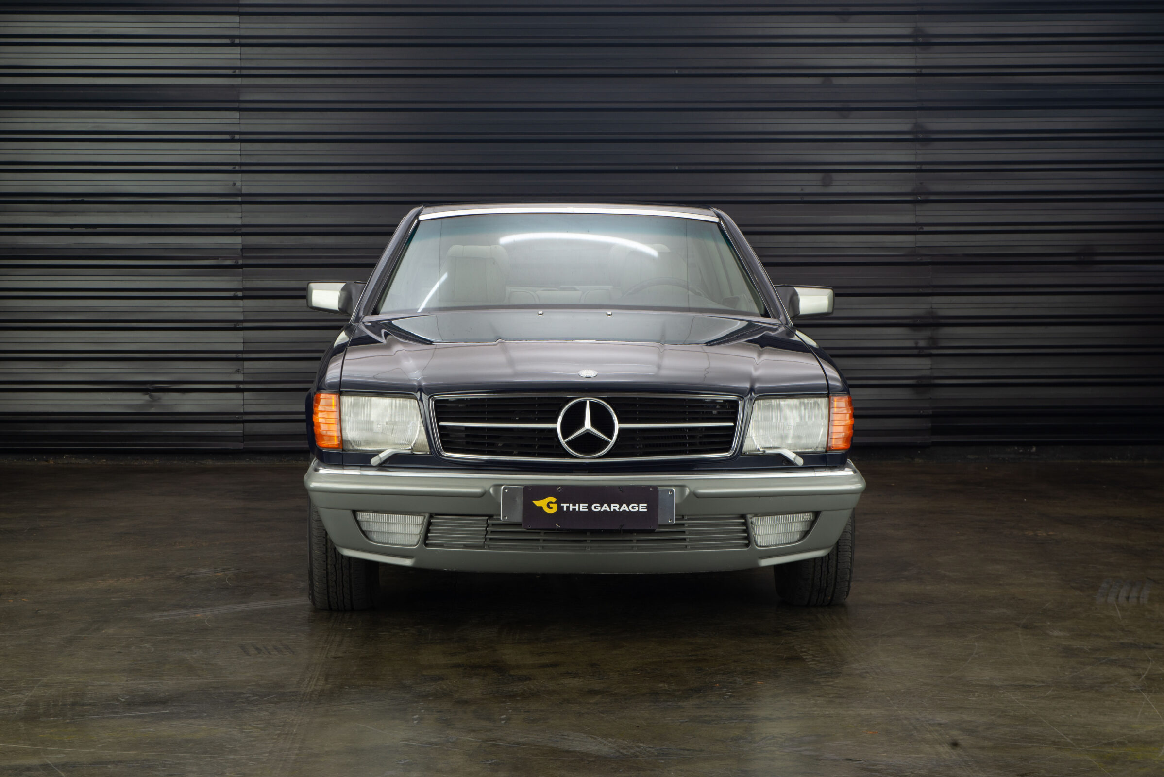 Mercedes-benz-500-sec-for-sale-a-venda-the-garage