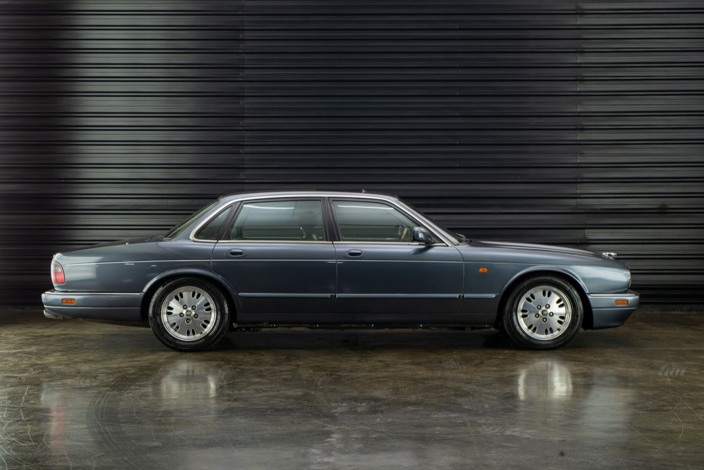 1995 Jaguar xj 6 a venda for sale the garage