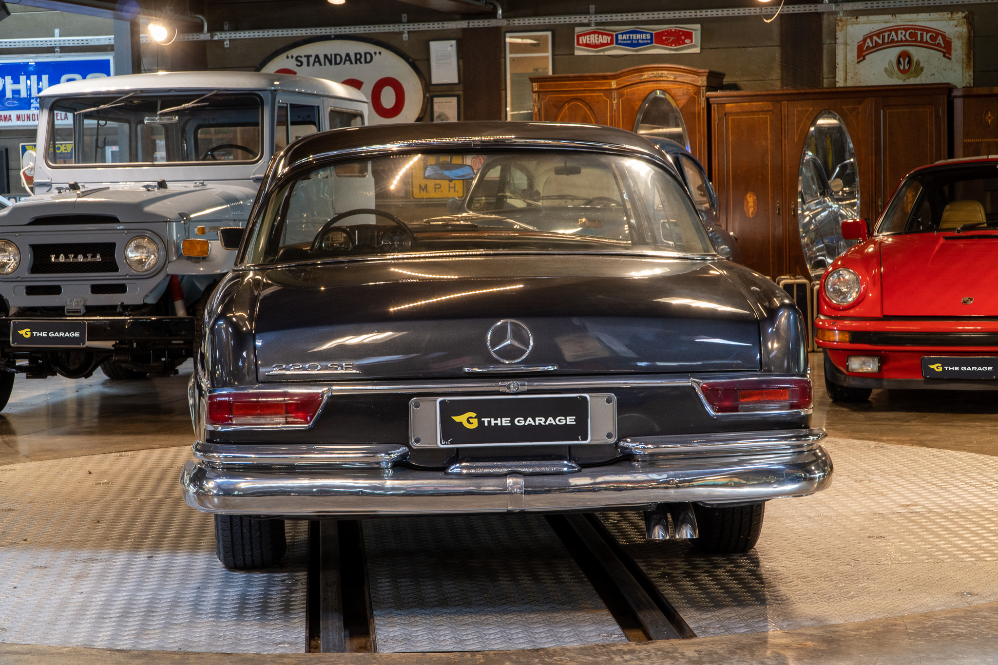 1963 Mercedes-Benz 220 SE a venda the garage