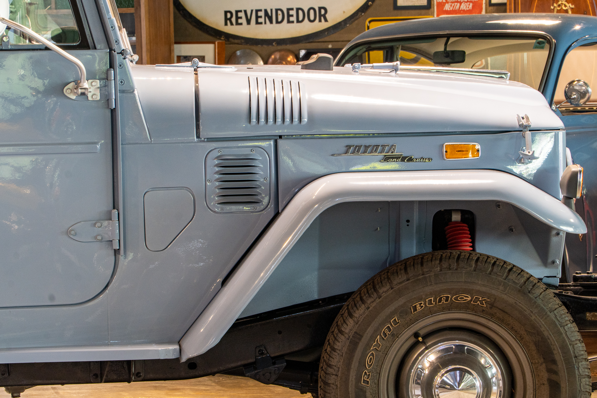 1971 Toyota FJ40 Land Cruiser Wagon a venda the garage