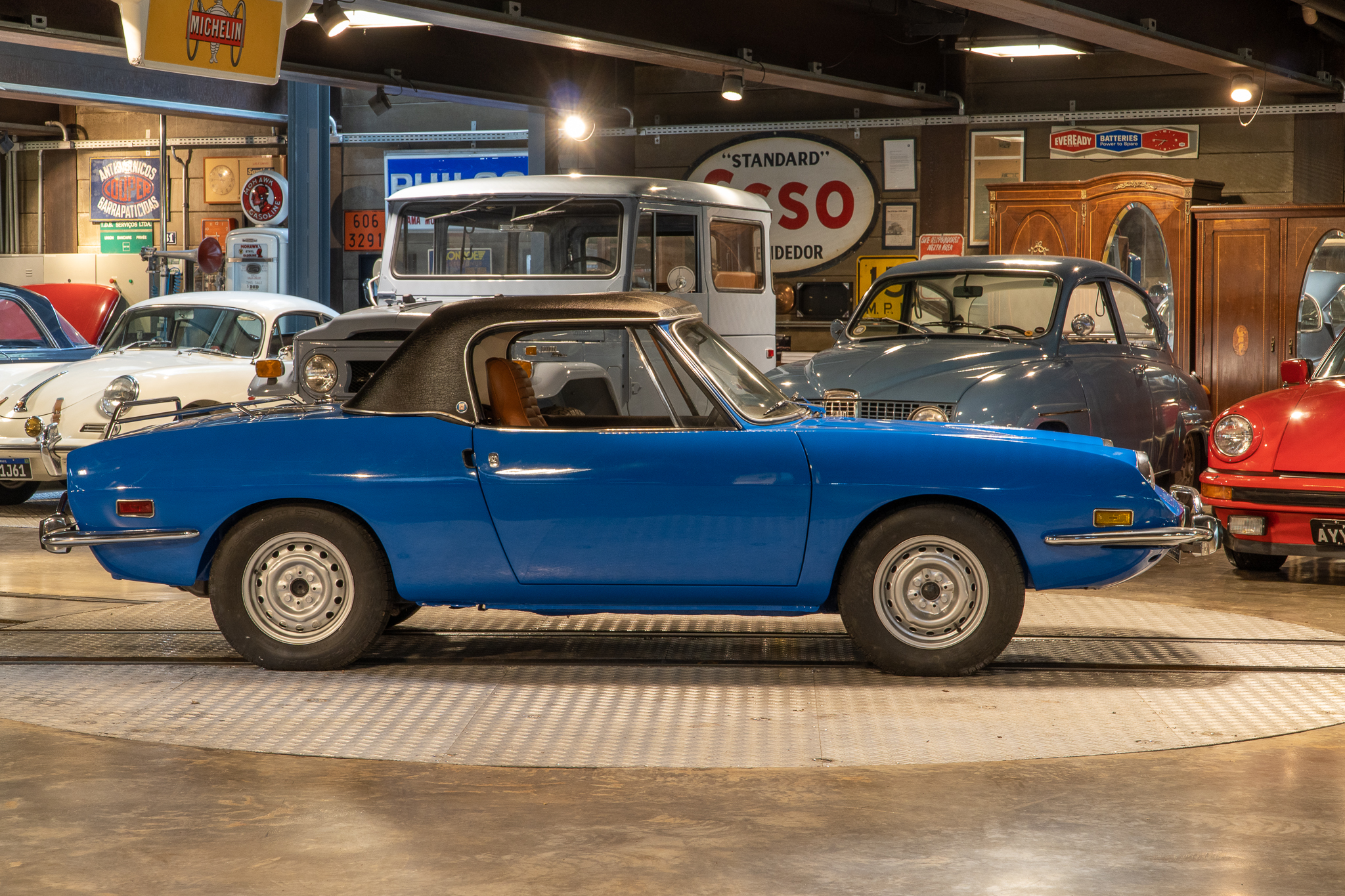 1972 Fiat 850 sport spider a venda the garage