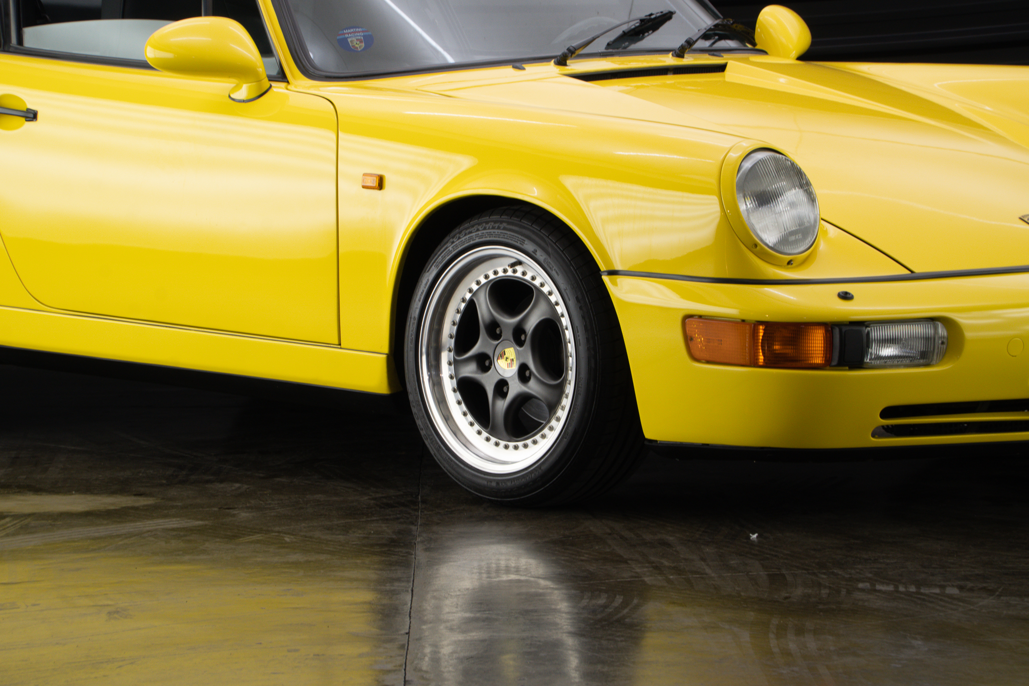 1974 Porsche 911 coupe a venda the garage