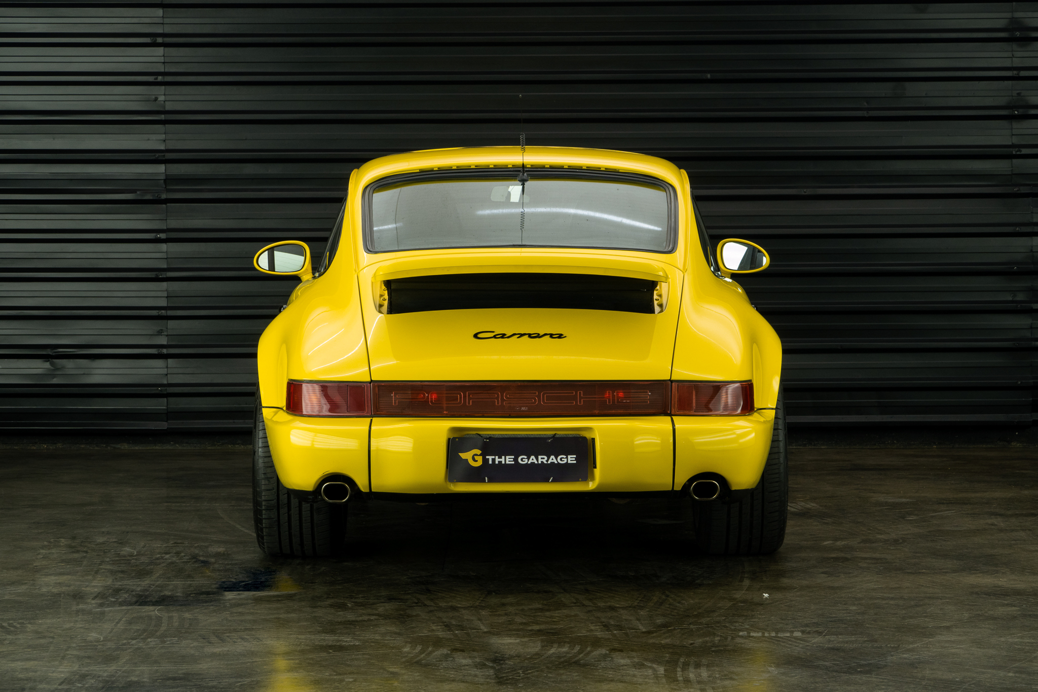 1974 Porsche 911 coupe a venda the garage