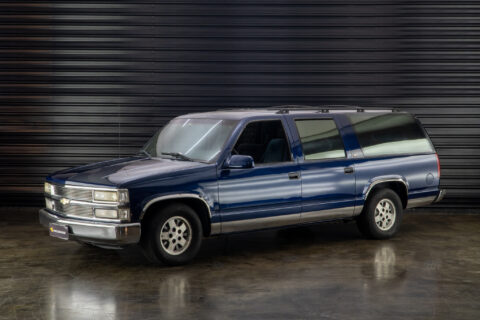 1993 Chevrolet suburban a venda the garage