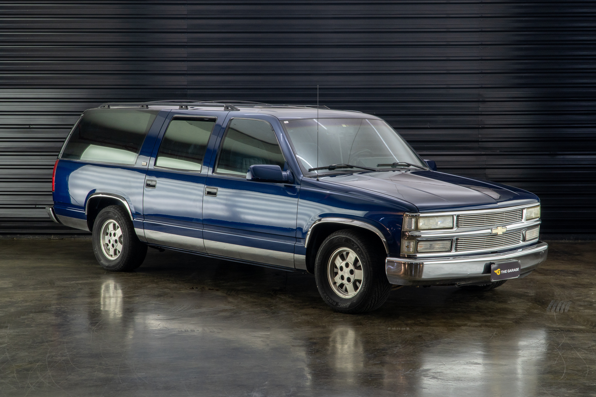 1993 Chevrolet suburban a venda the garage