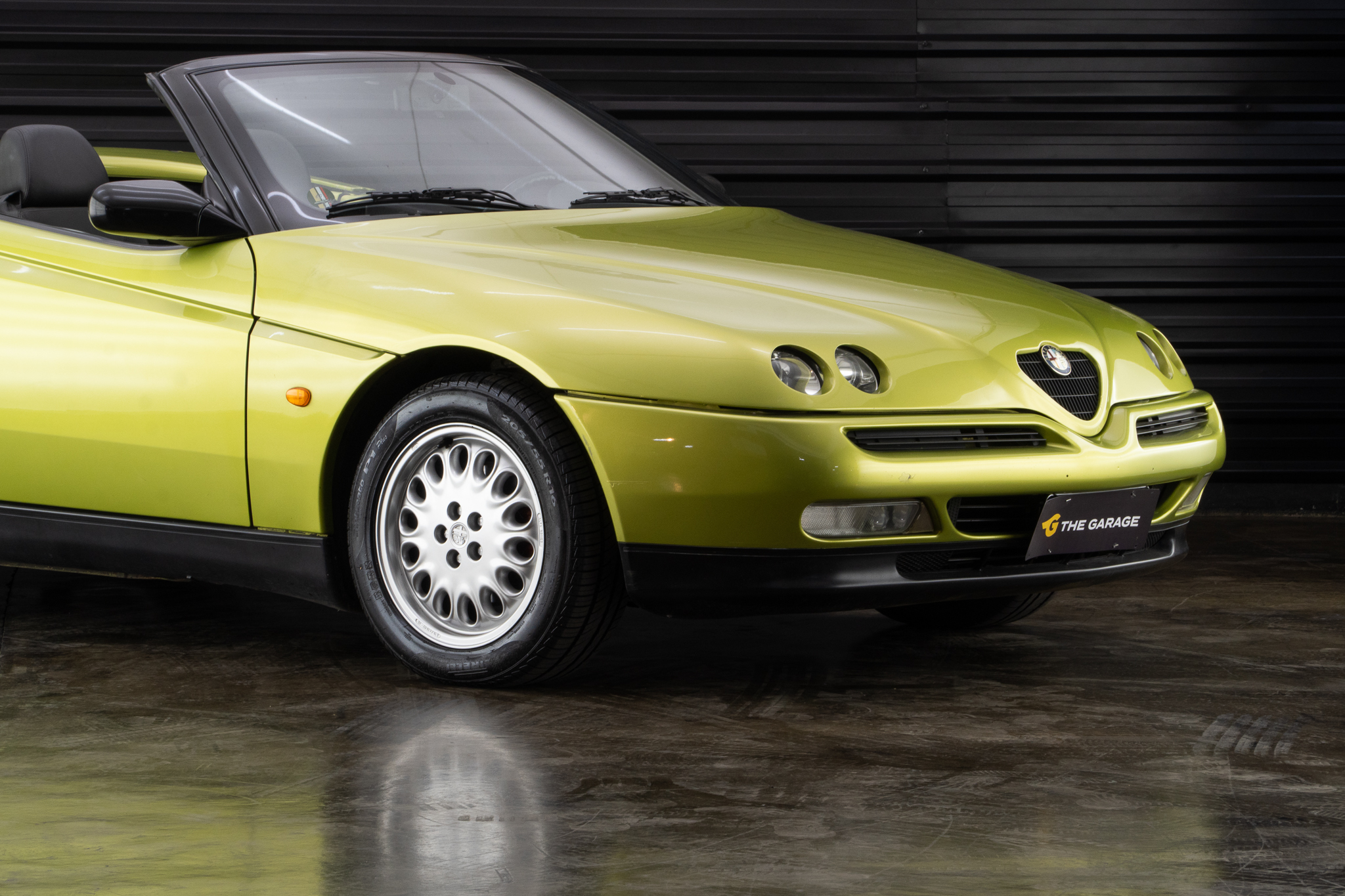 1996 Alfa Romeo 916 Spider a venda the garage