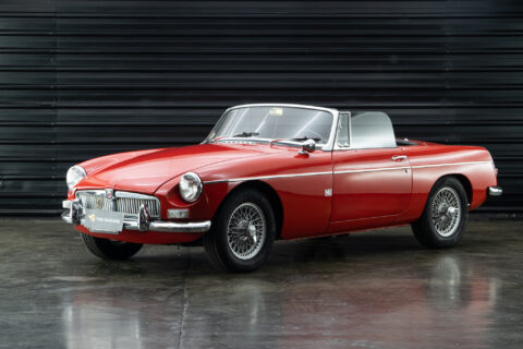 1967 MG MGB a venda the garage