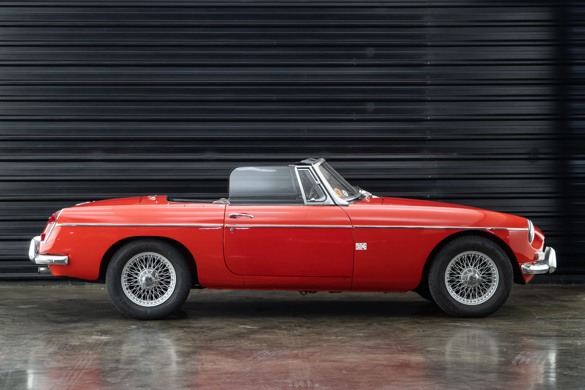 1967 MG MGB a venda the garage