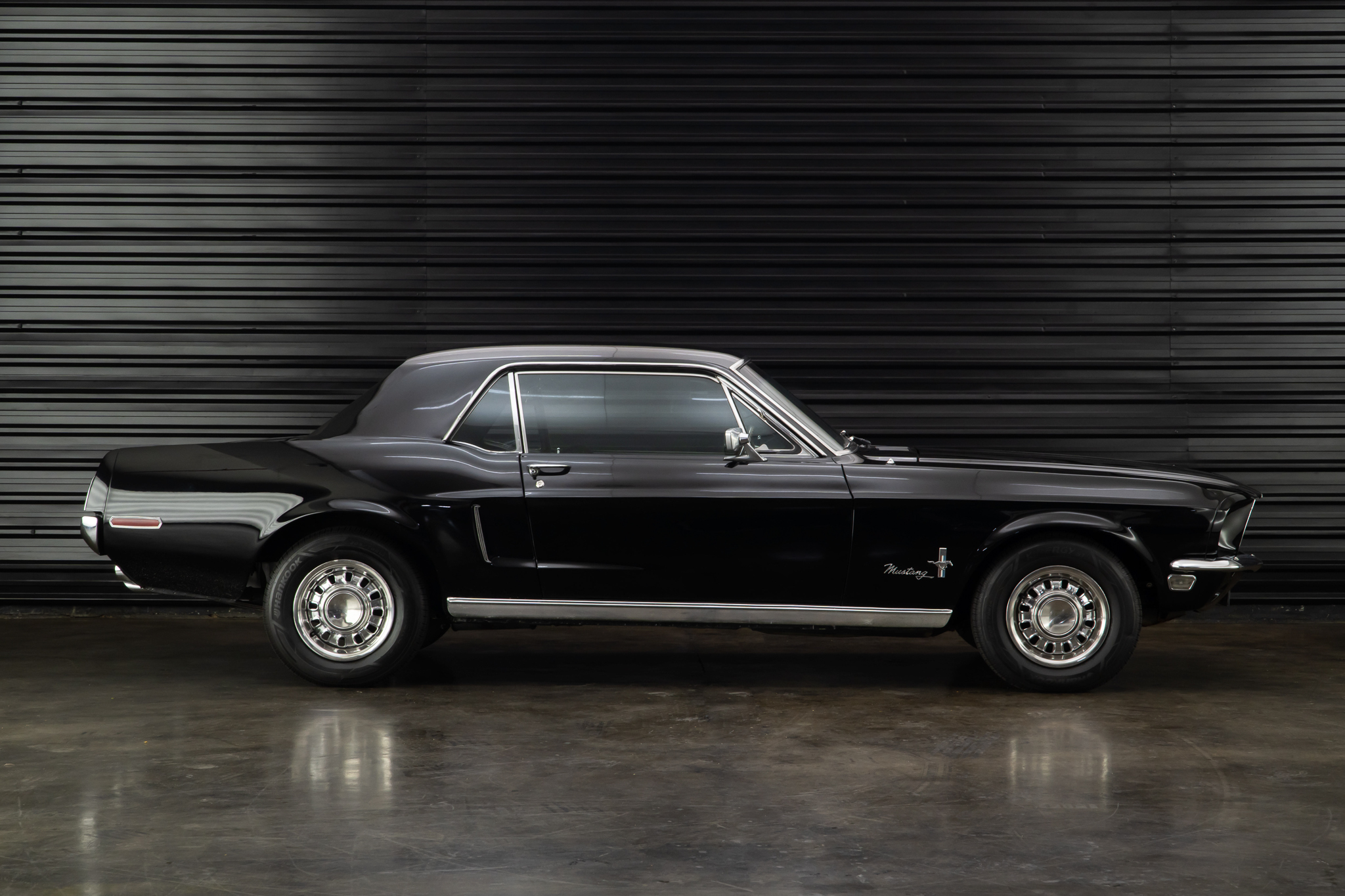 1968 Ford Mustang hardtop a venda the garage