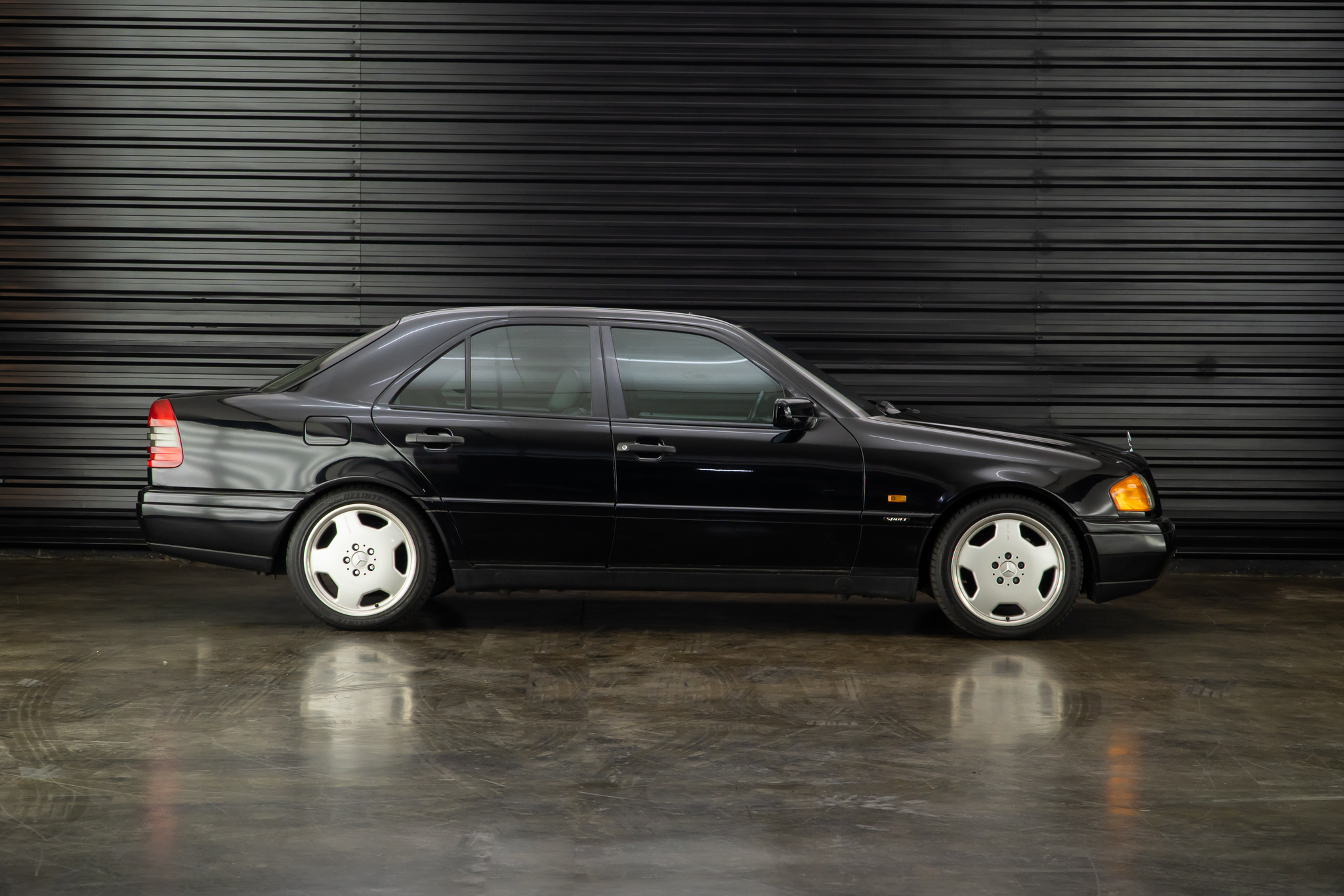 1995 Mercedes-Benz C280 Sport a venda the garage