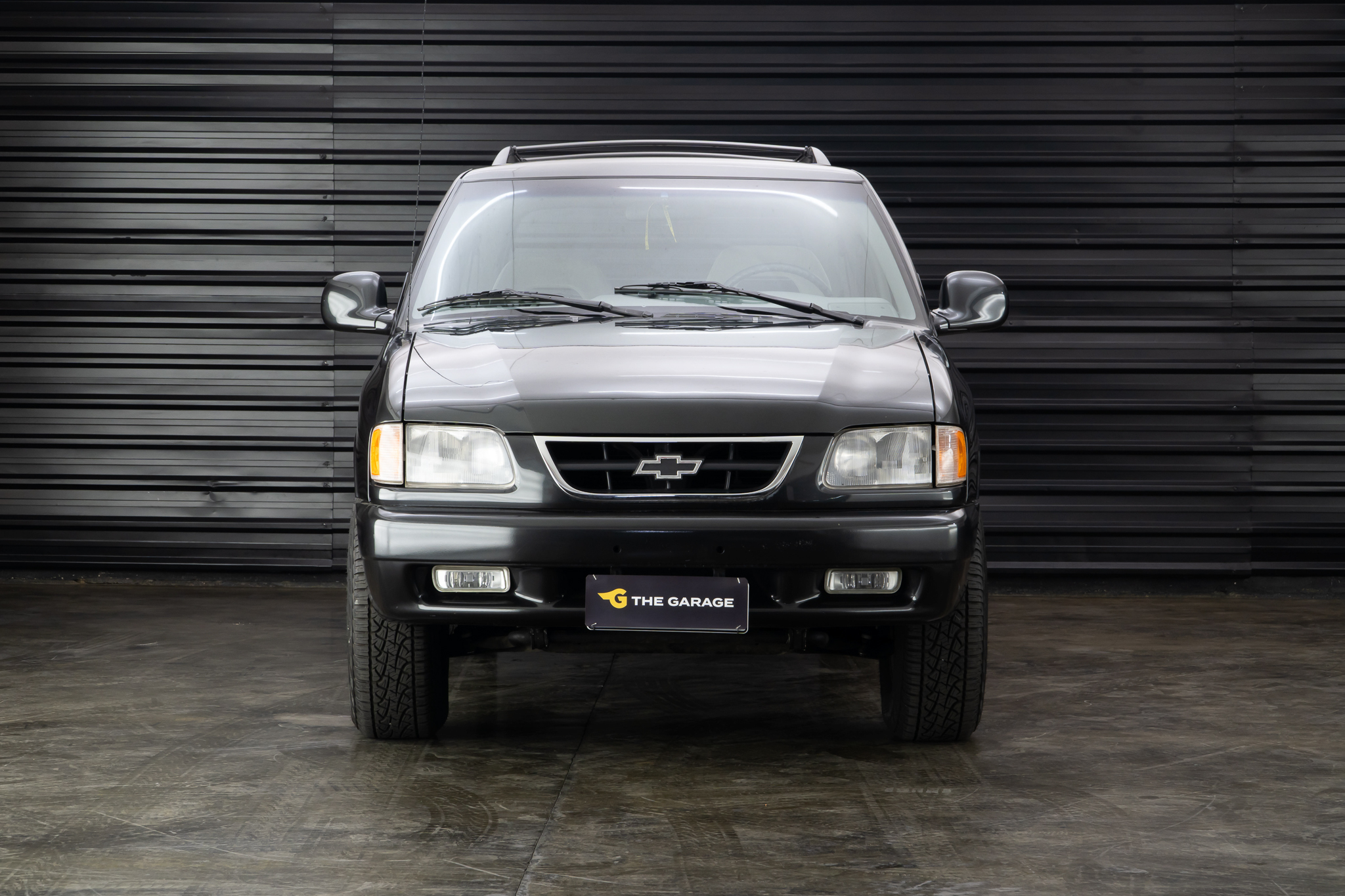 1997 Chev Blazer DLX 4.3 V6 a venda the garage