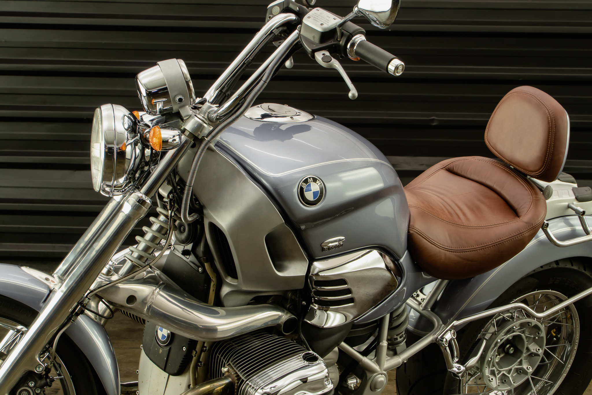 1998 BMW R1200 C a venda the garage