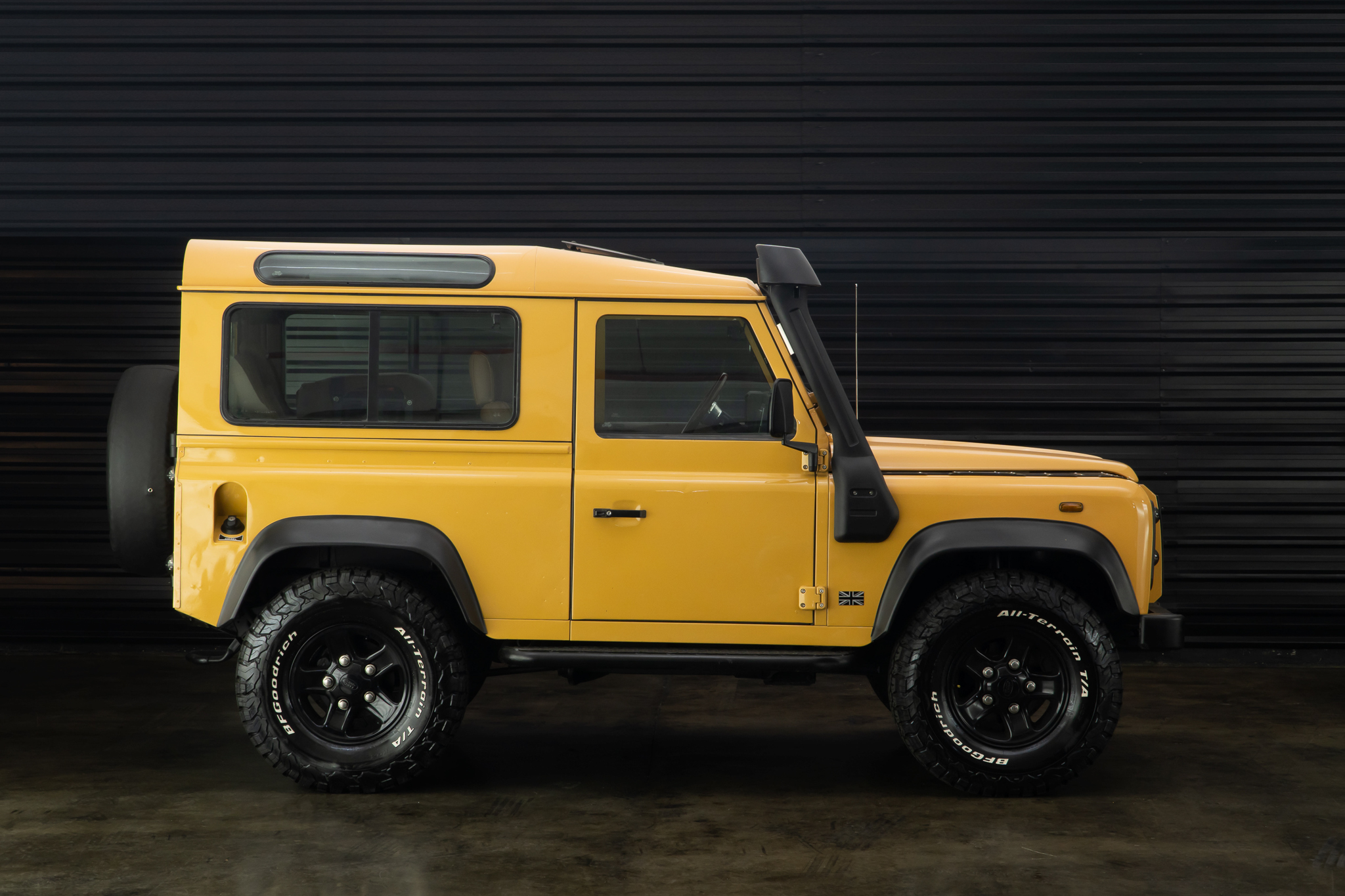 1999 Land Rover Defender 90 HT a venda the garage