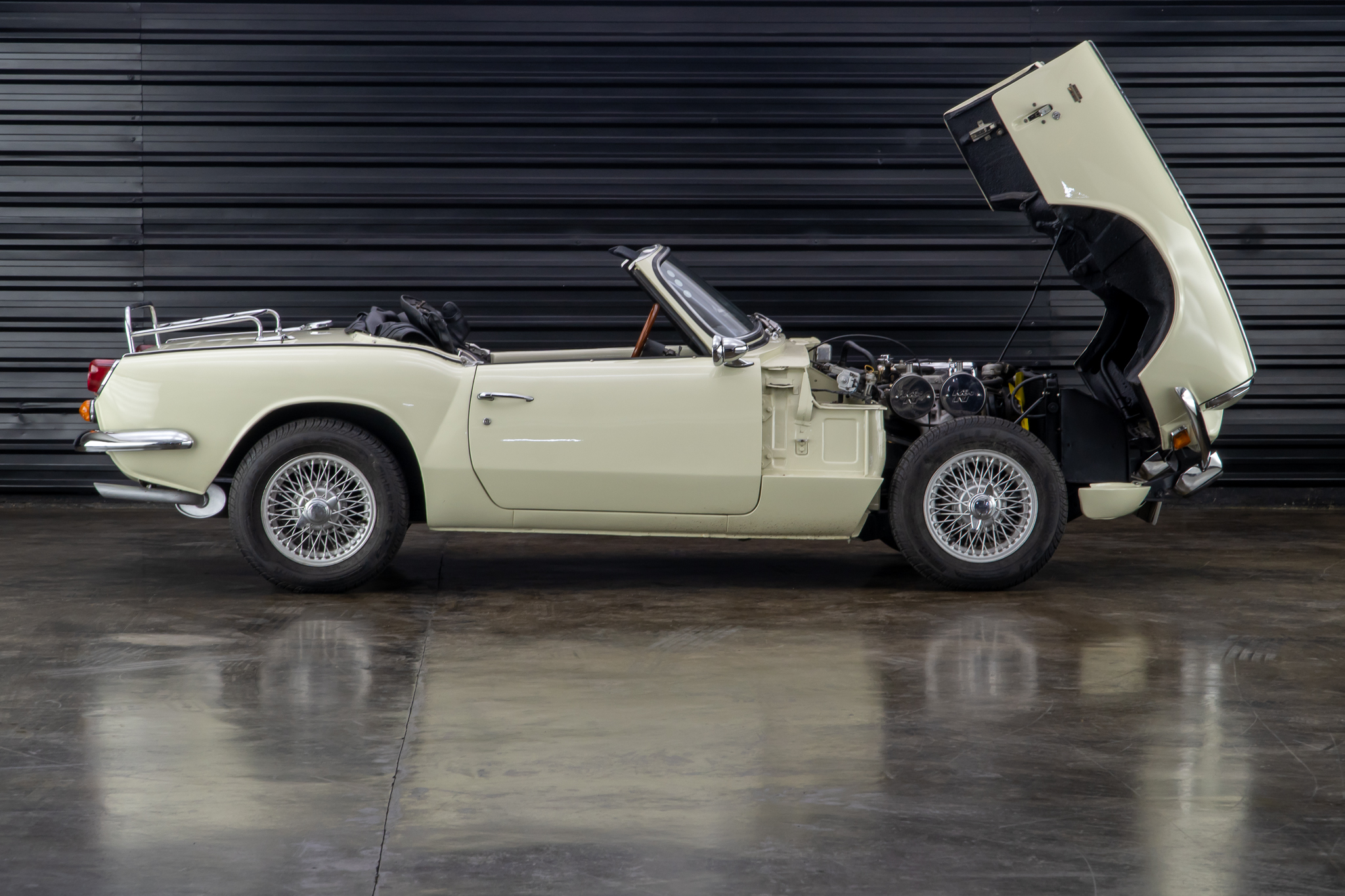 1968 triumph mk3 spitfire a venda The garage