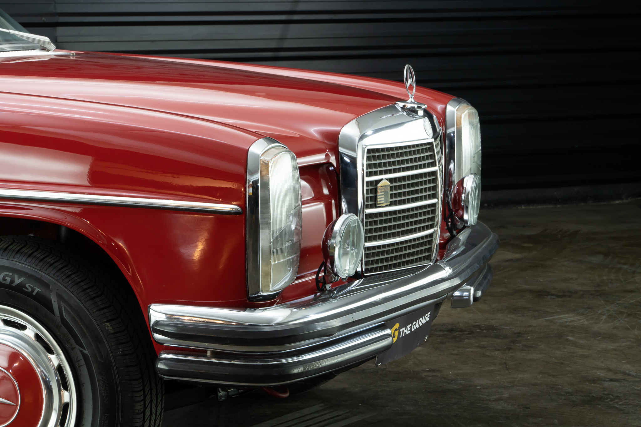 1973 Mercedes Benz 280C W114 a venda The garage