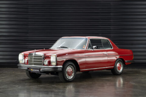 1973 Mercedes Benz 280C W114 a venda The garage