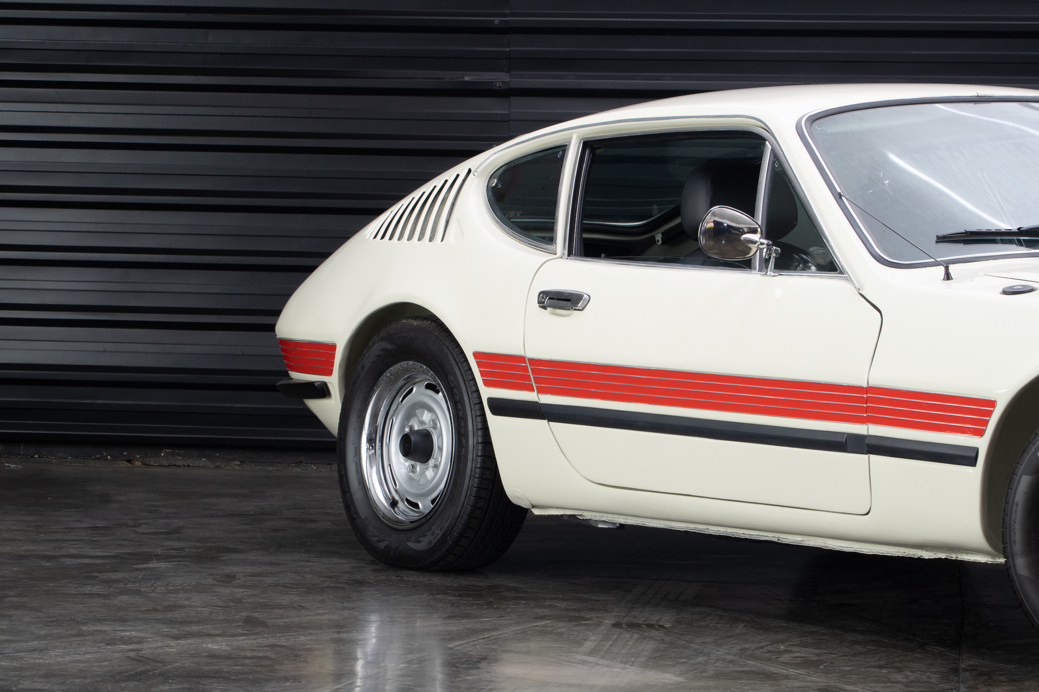 1974 VW SP2 a venda the garage