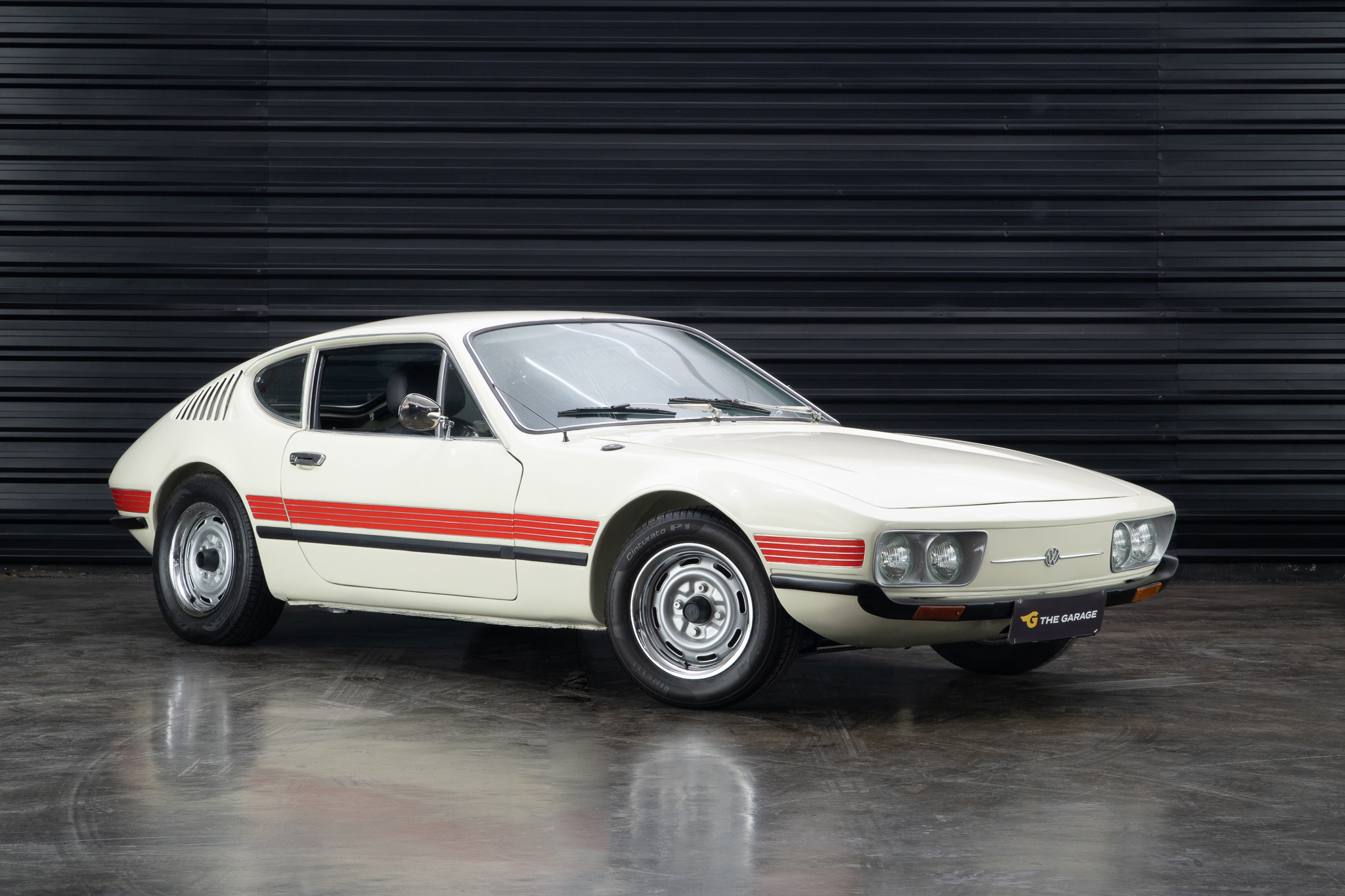 1974 VW SP2 a venda the garage