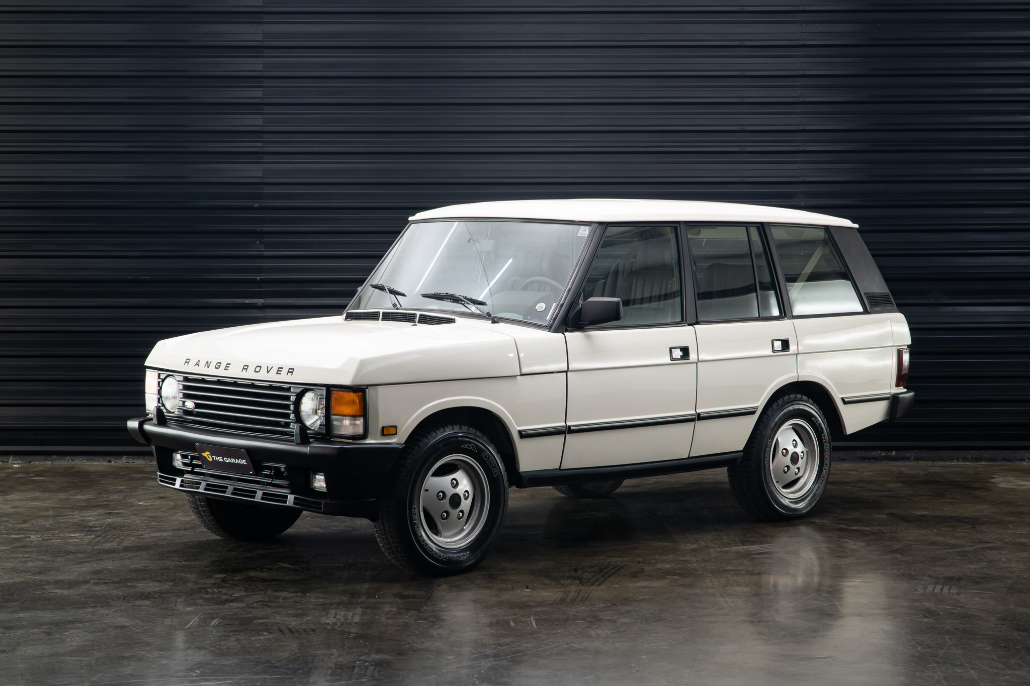 1990 Land Rover Classic a venda the garage