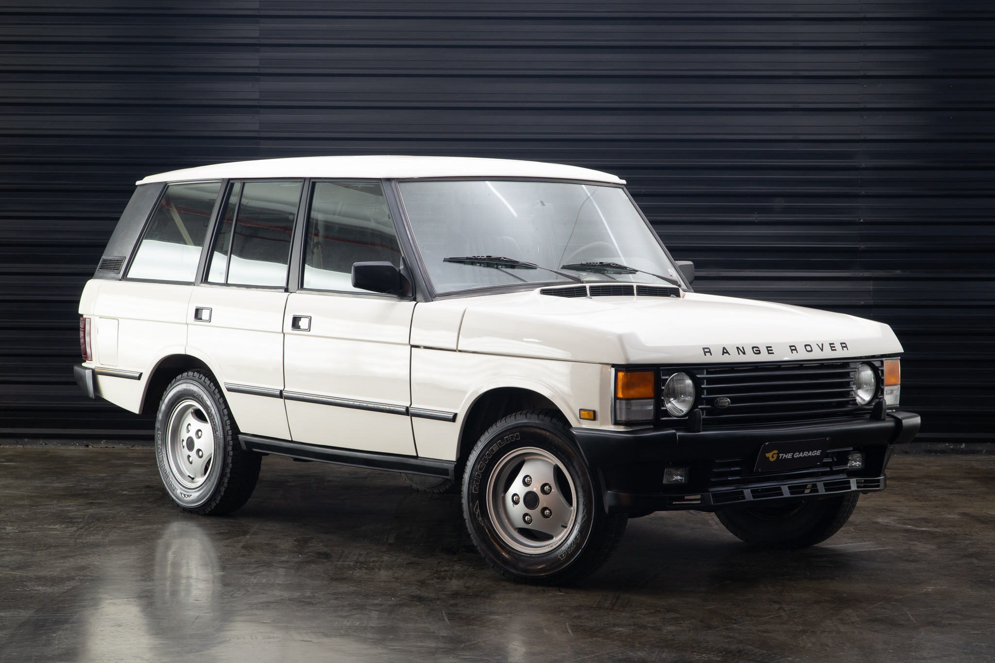 1990 Land Rover Classic a venda the garage