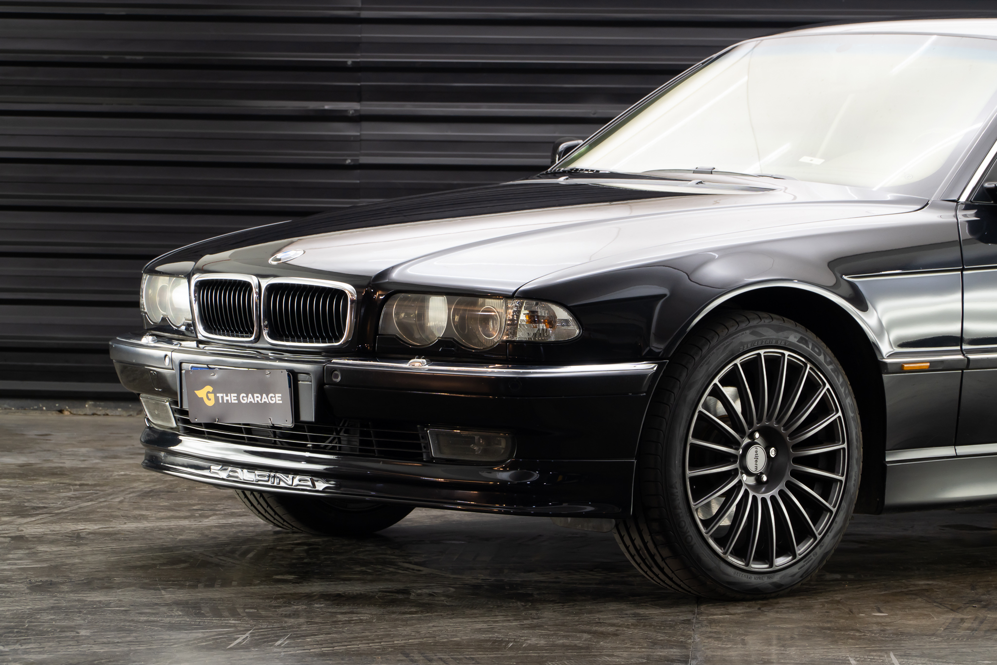 2000 BMW 740IL a venda The garage