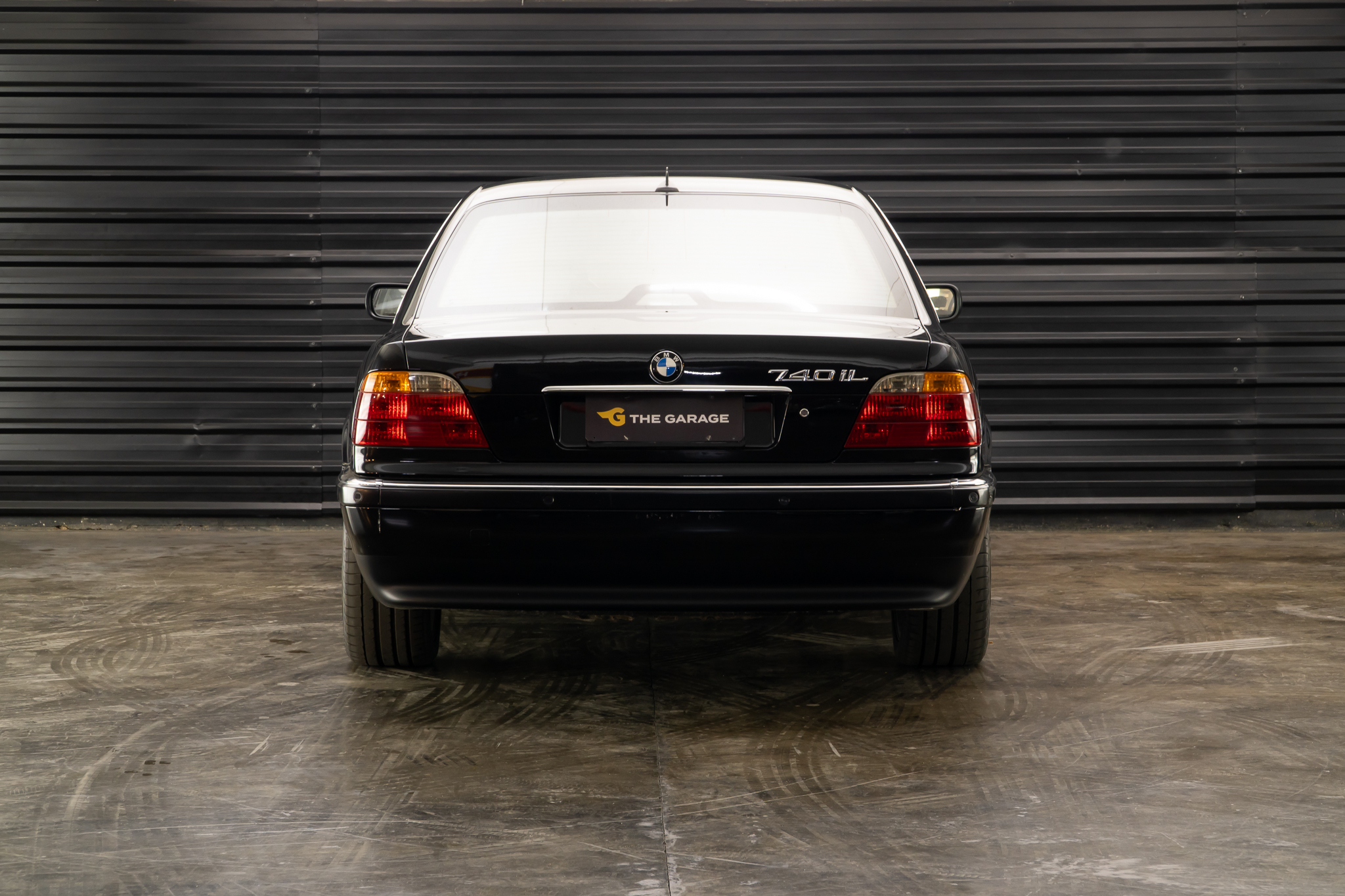 2000 BMW 740IL a venda The garage