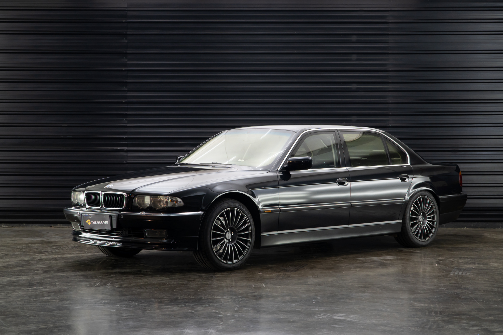 2000 BMW 740IL a venda The garage