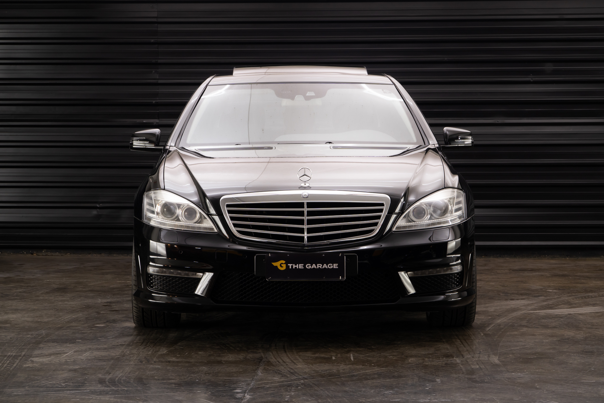 2010 Mercedes Benz S63 a venda The garage