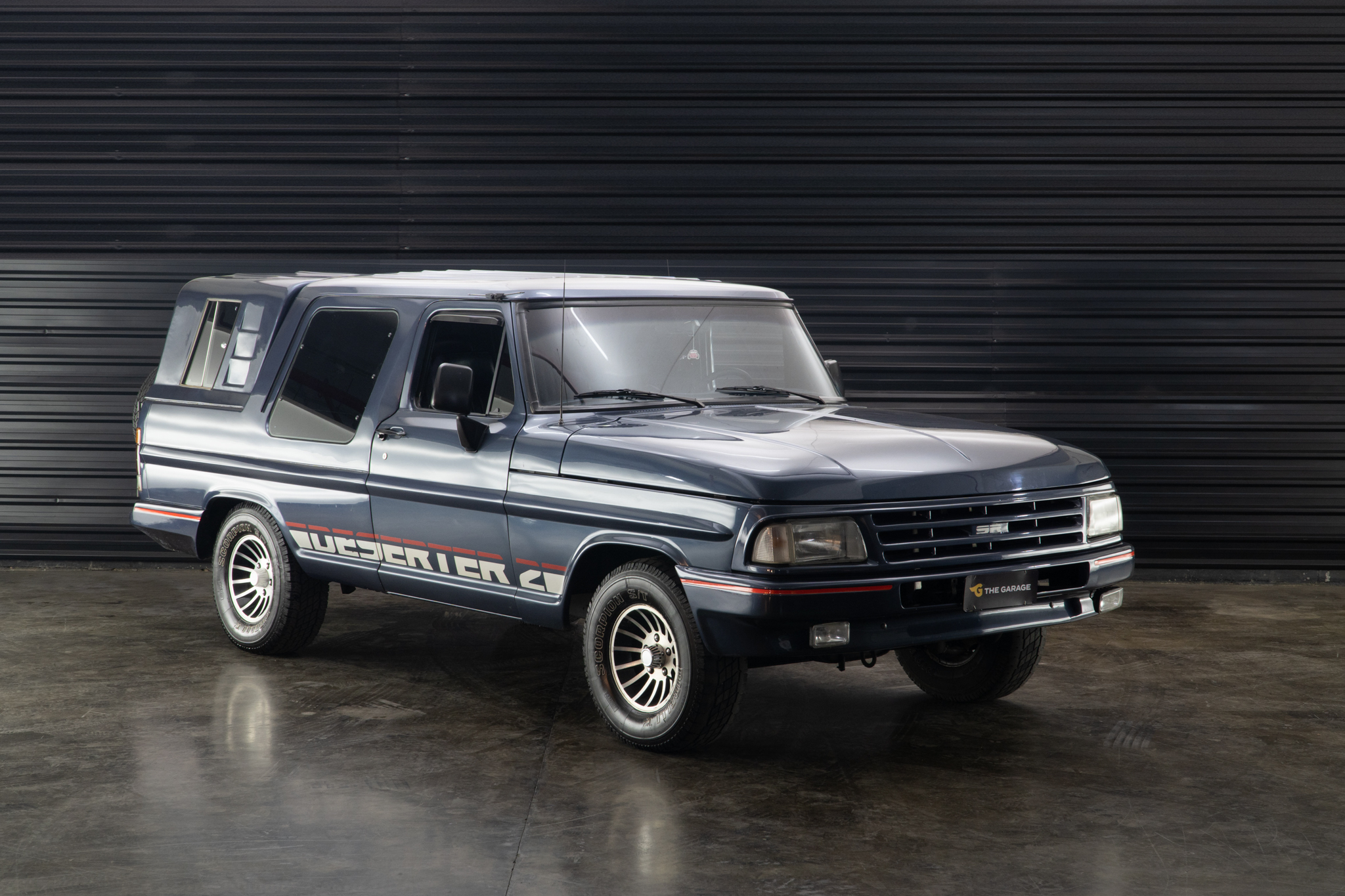 1987 Ford F1000 SR Desert a venda the garage for sale