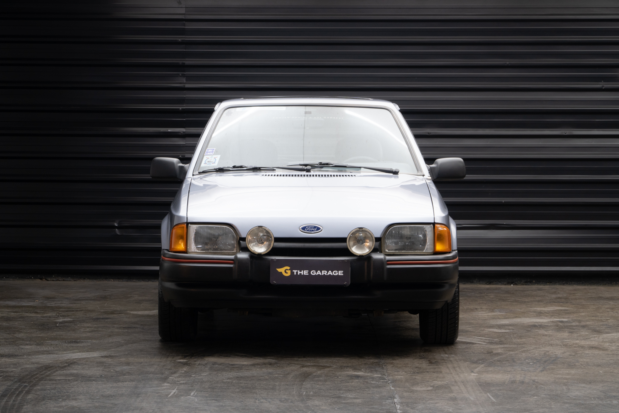 1988 Ford Escort XR-3 a venda the garage for sale