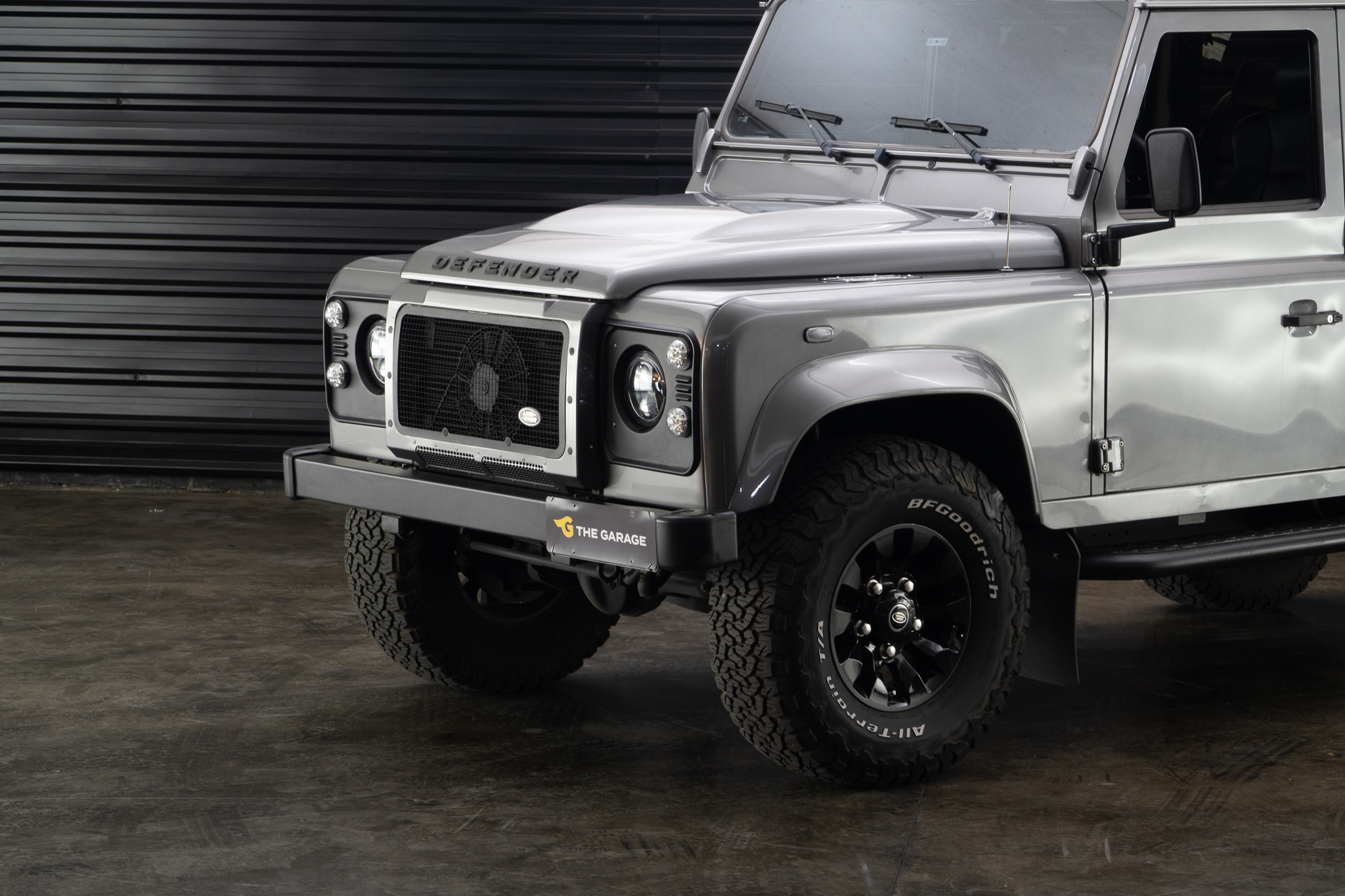 2010 Land Rover defender 110S 2.4 a venda The garage