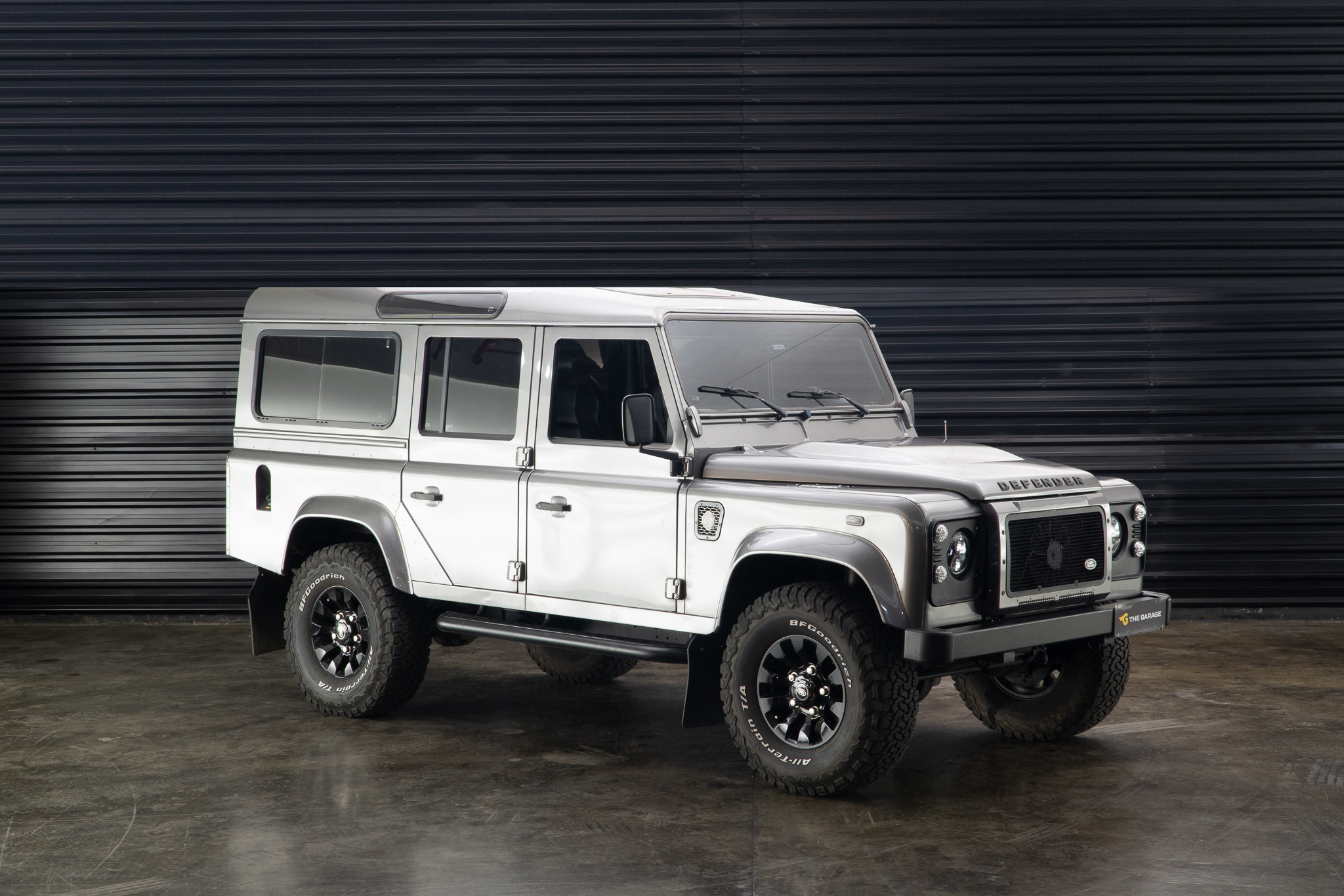 2010 Land Rover defender 110S 2.4 a venda The garage