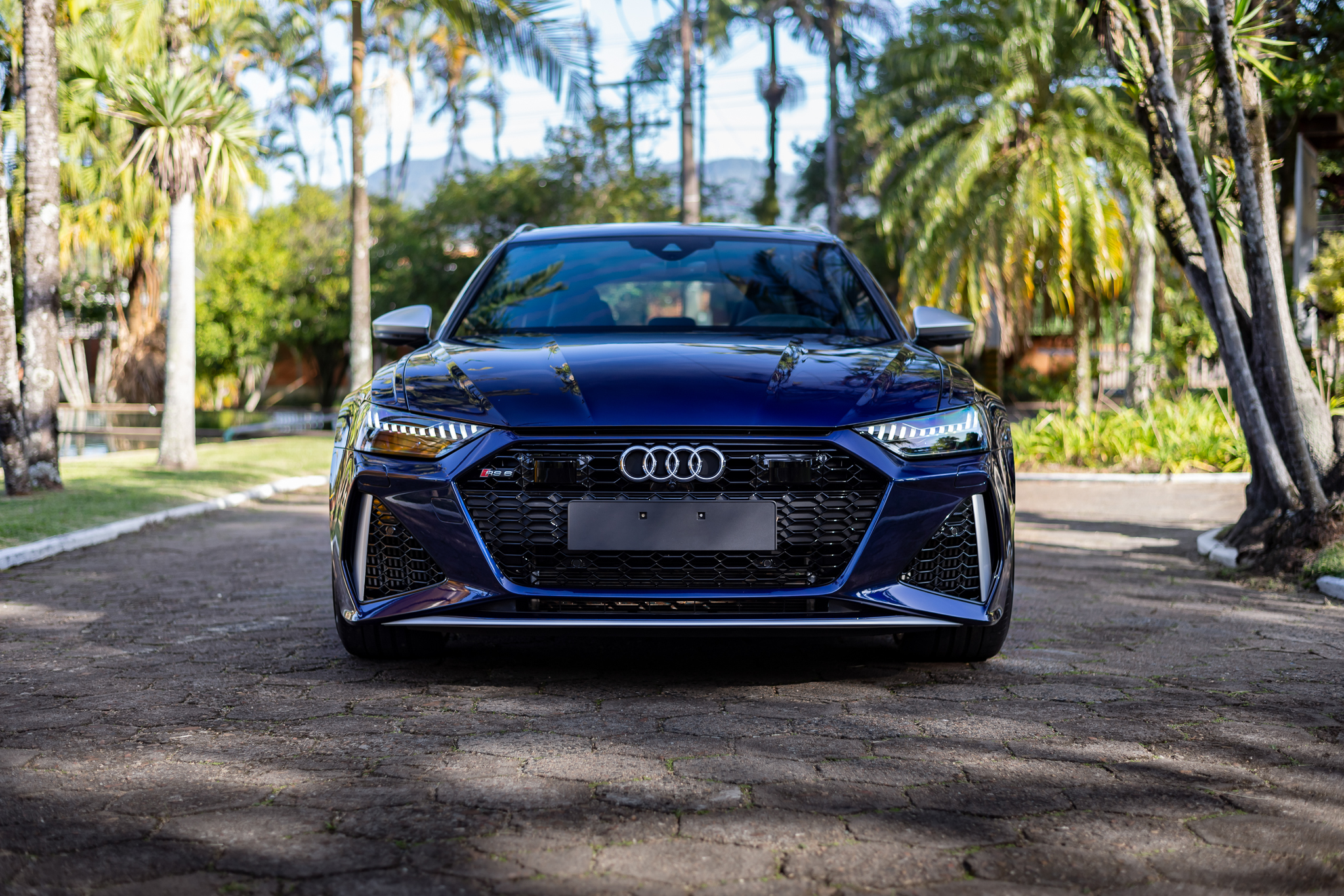 2021 Audi RS6 a venda The garage