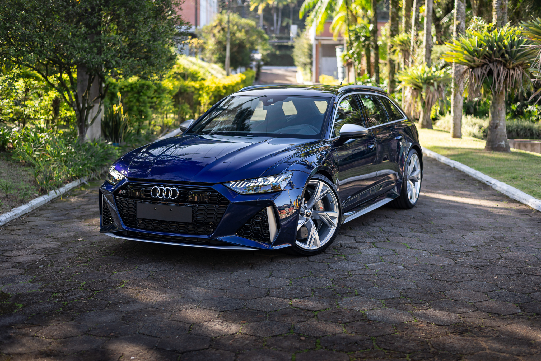 2021 Audi RS6 a venda The garage