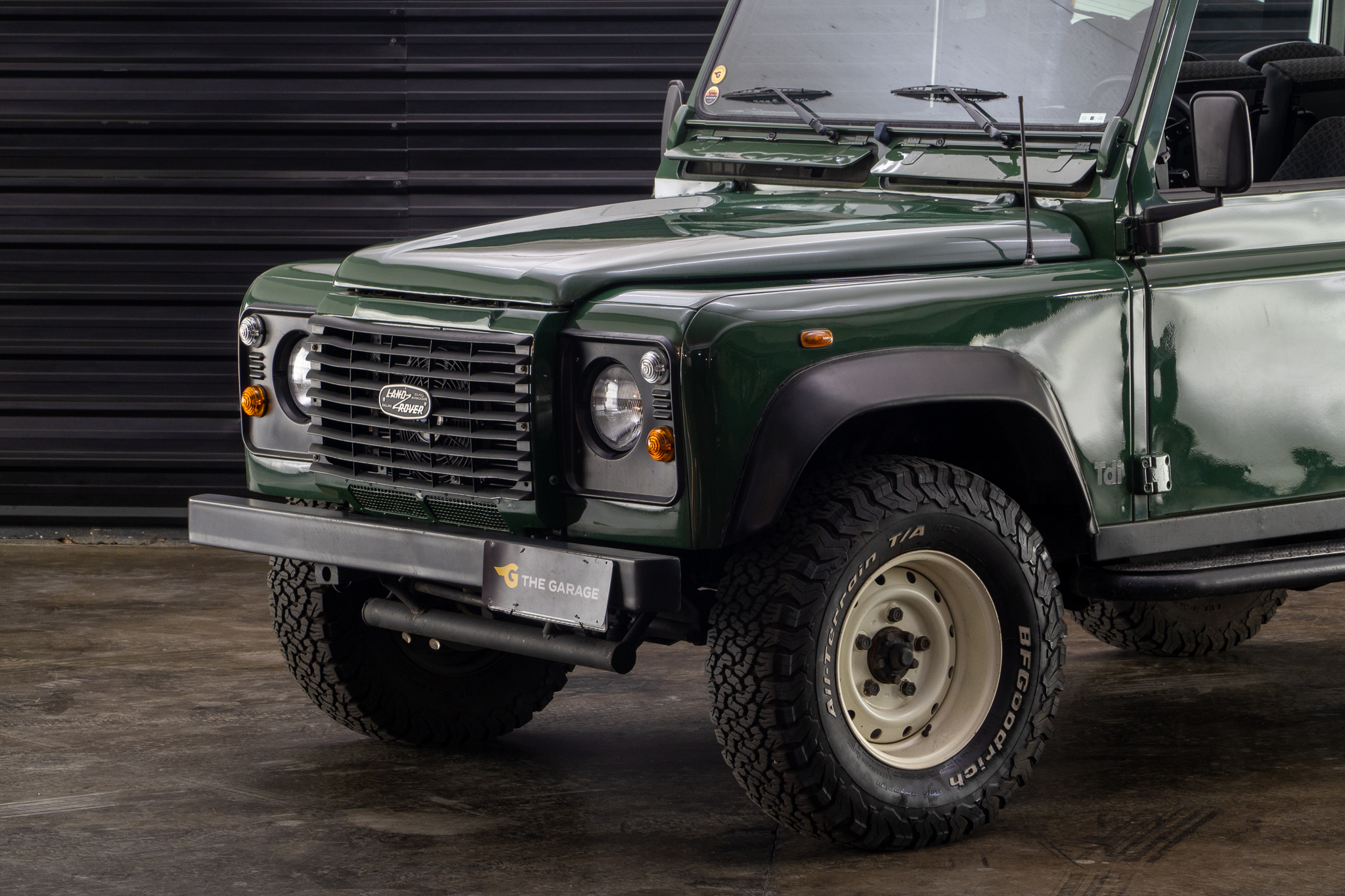 2002 Land Rover defender 90 venda the garage for sale