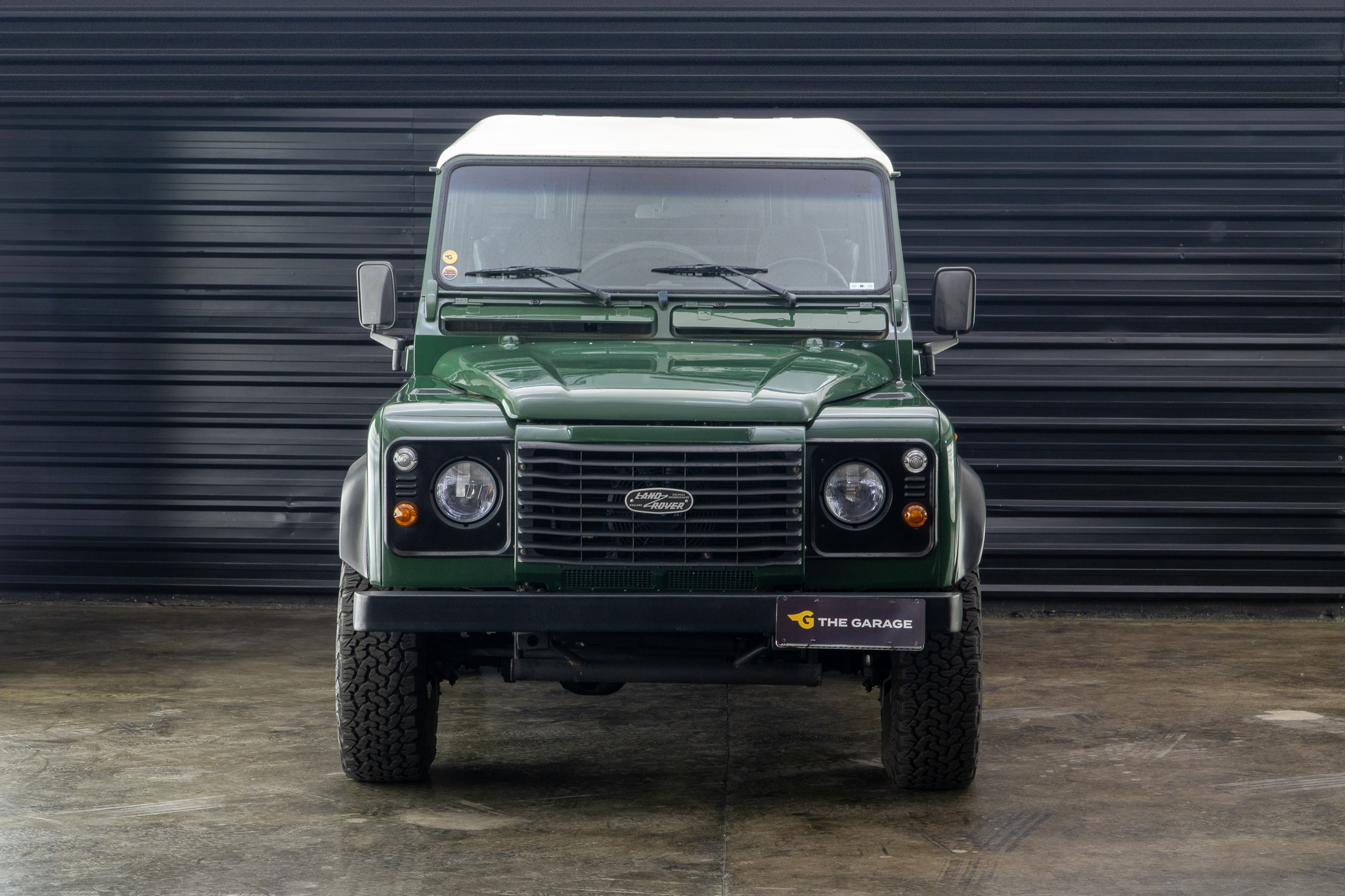 2002 Land Rover defender 90 venda the garage for sale